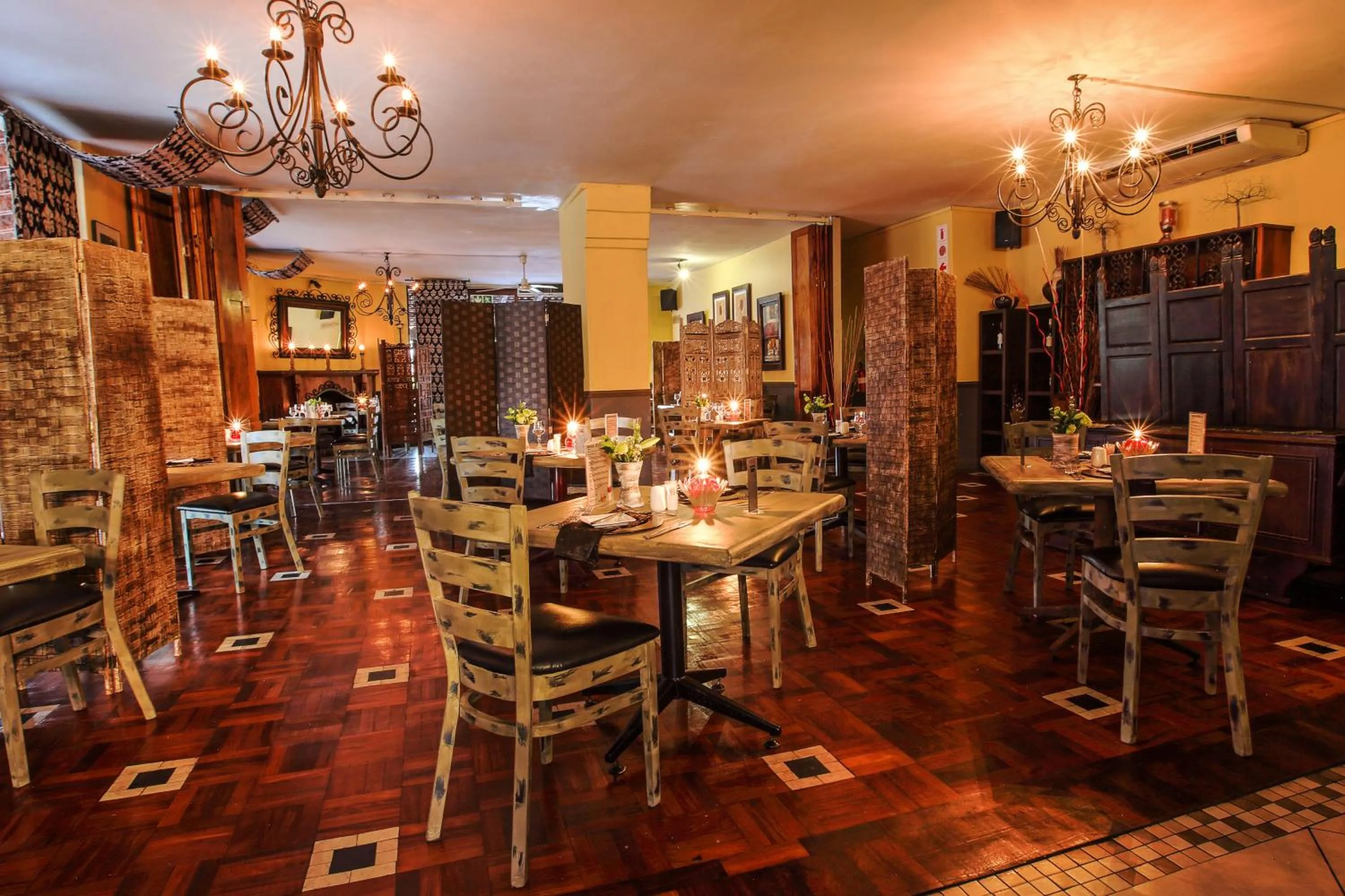 Restaurant/places to eat in Casa Toscana Lodge