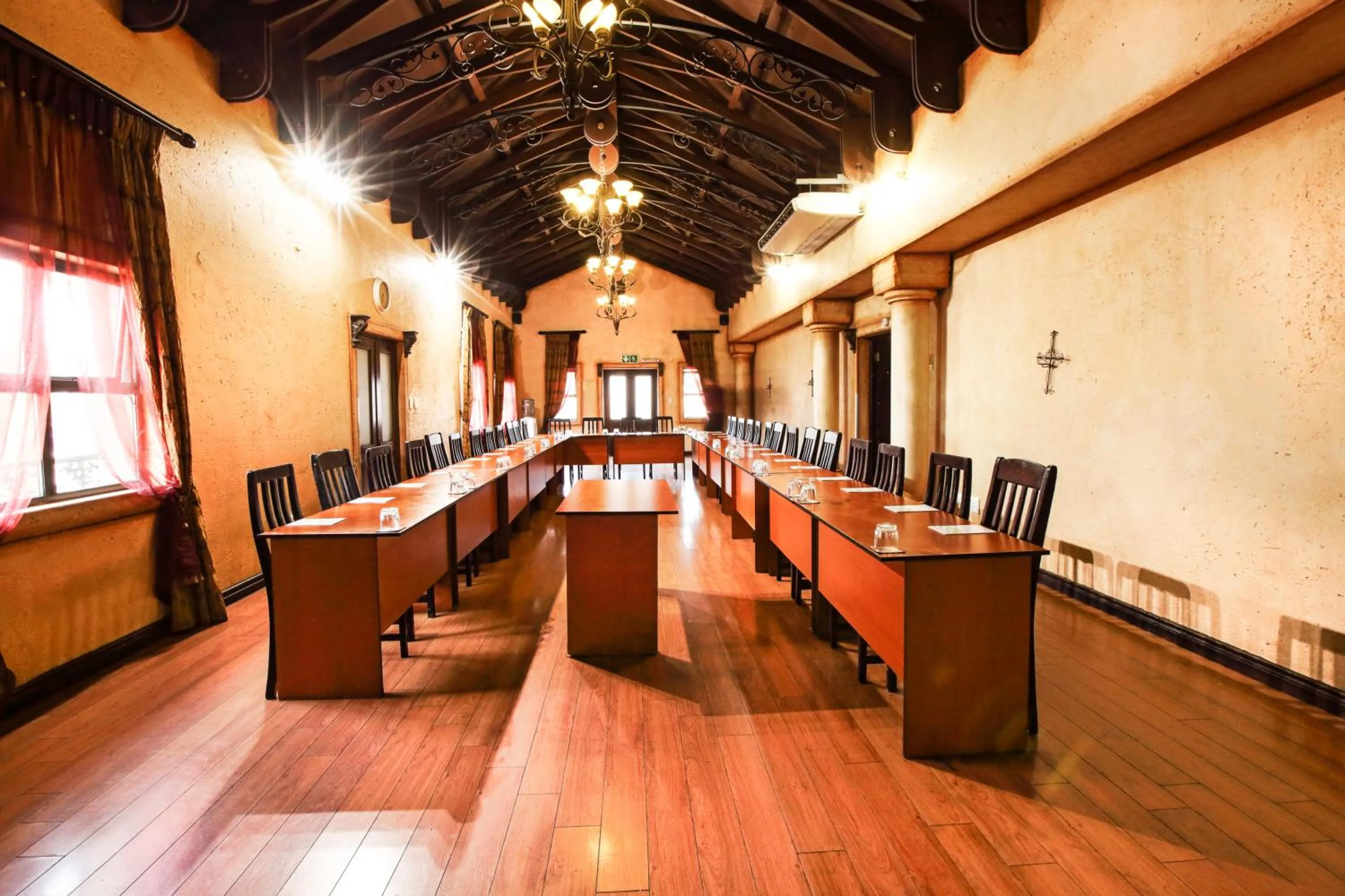 Banquet/Function facilities in Casa Toscana Lodge