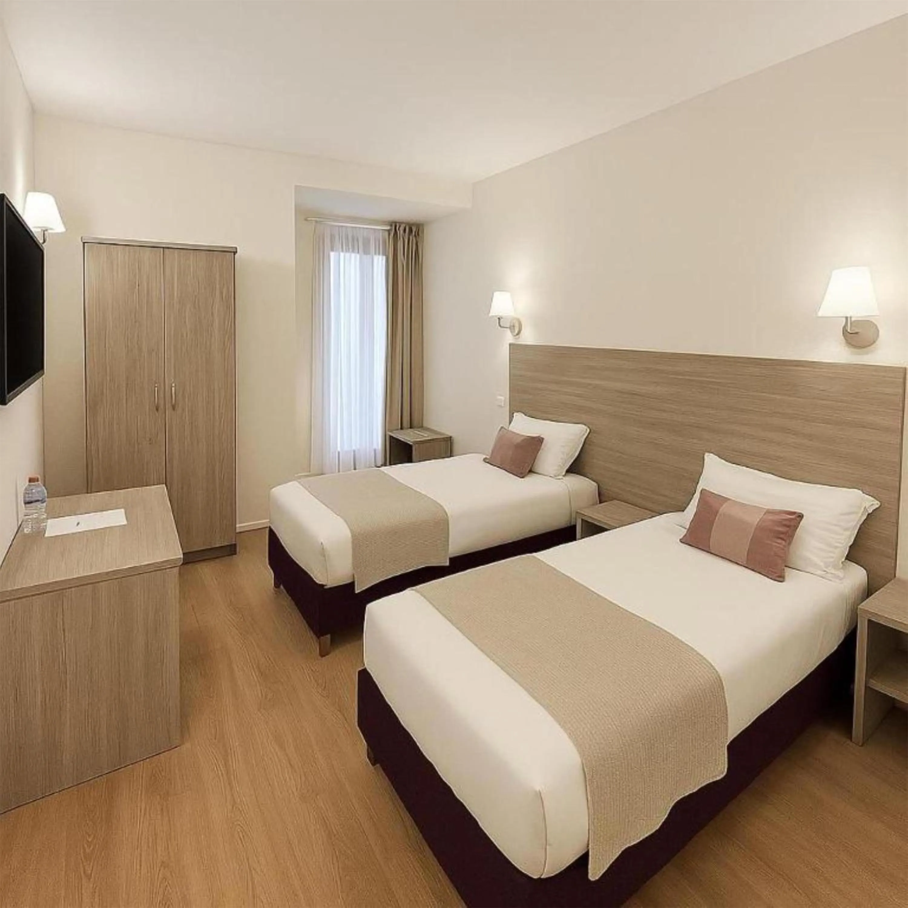 Bedroom in Thoiry Etoile Lodge, Sure Hotel Collection by Best Western