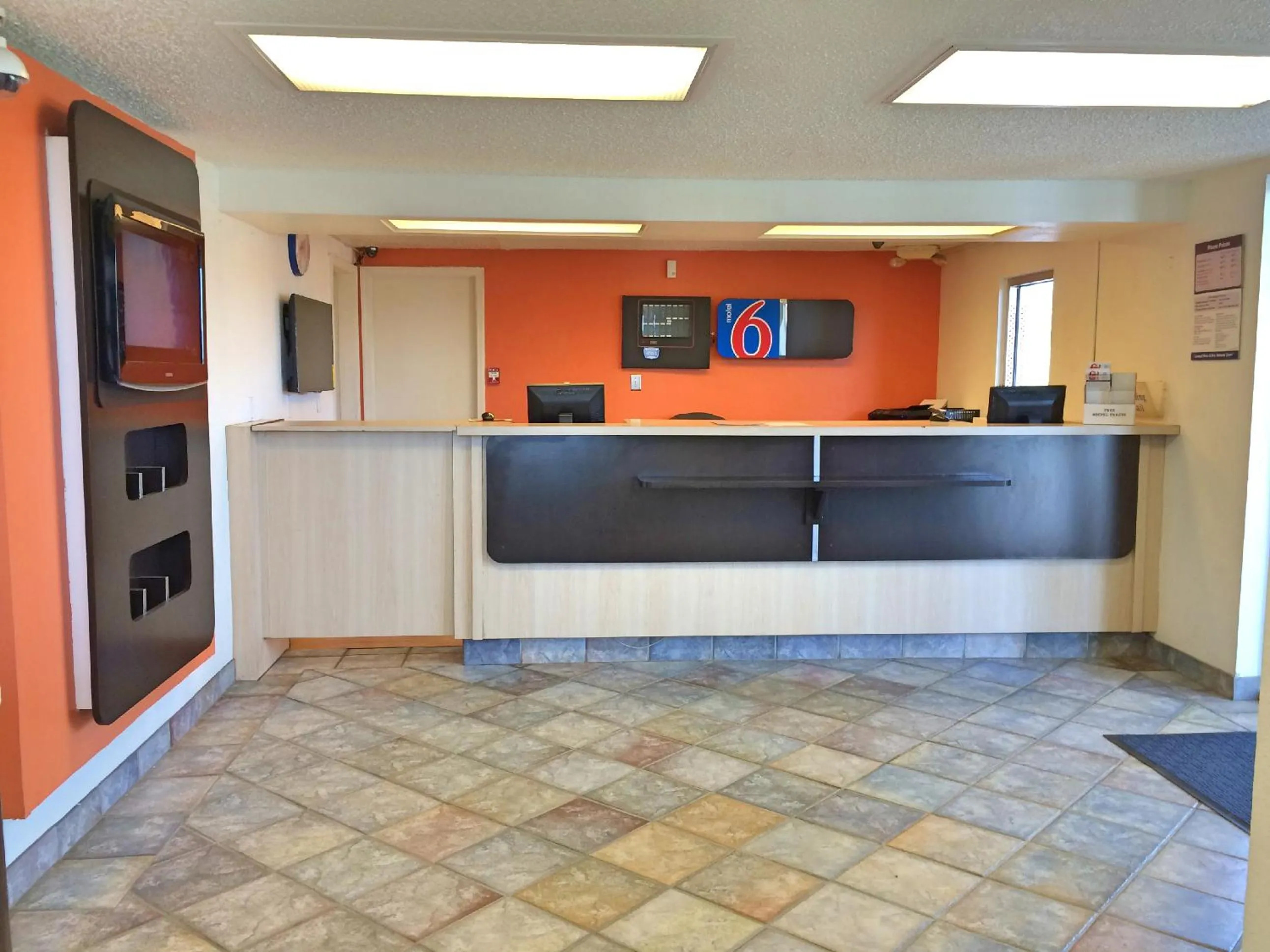 Lobby or reception in Motel 6-Jackson, MS