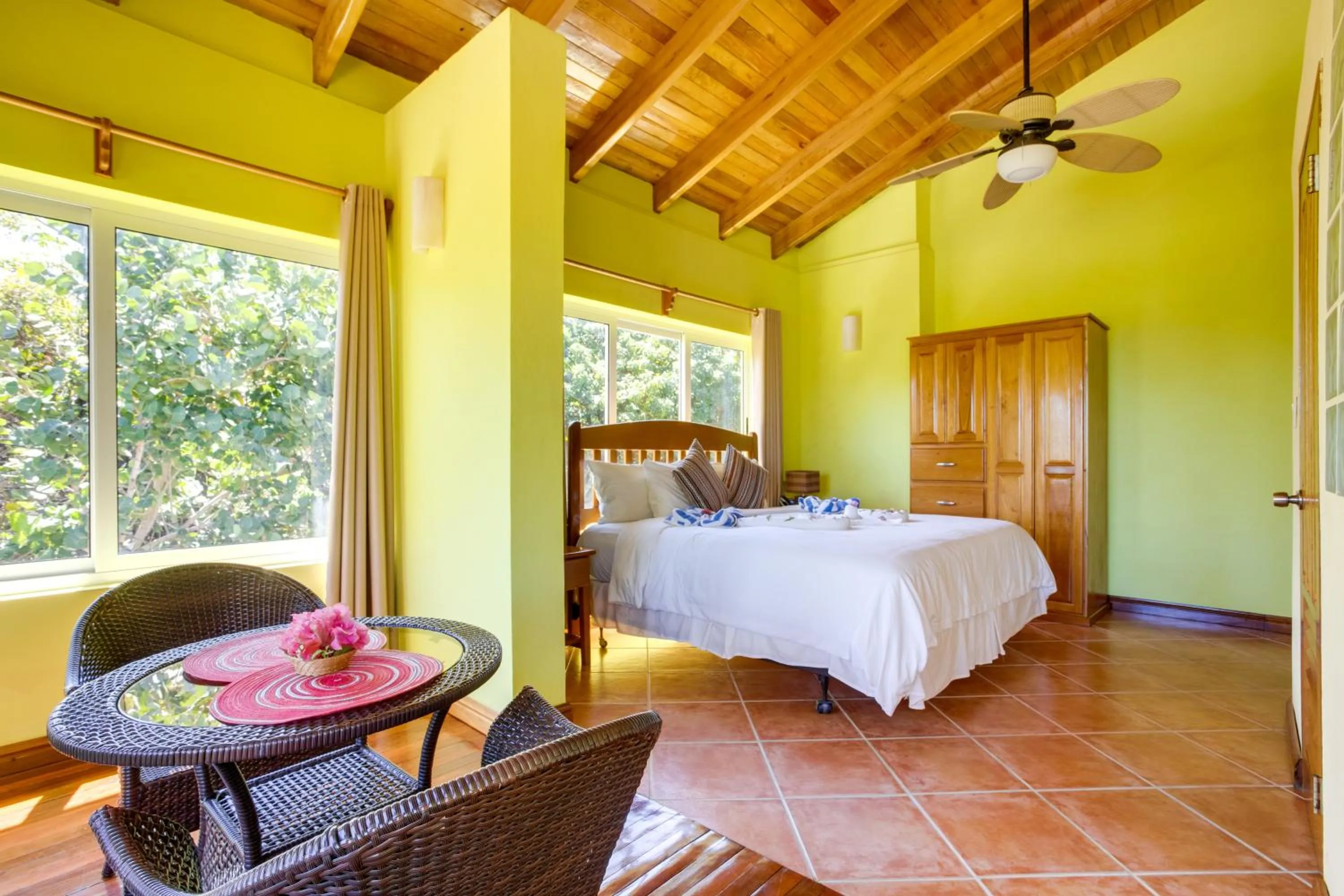 Bed in Laru Beya Resort