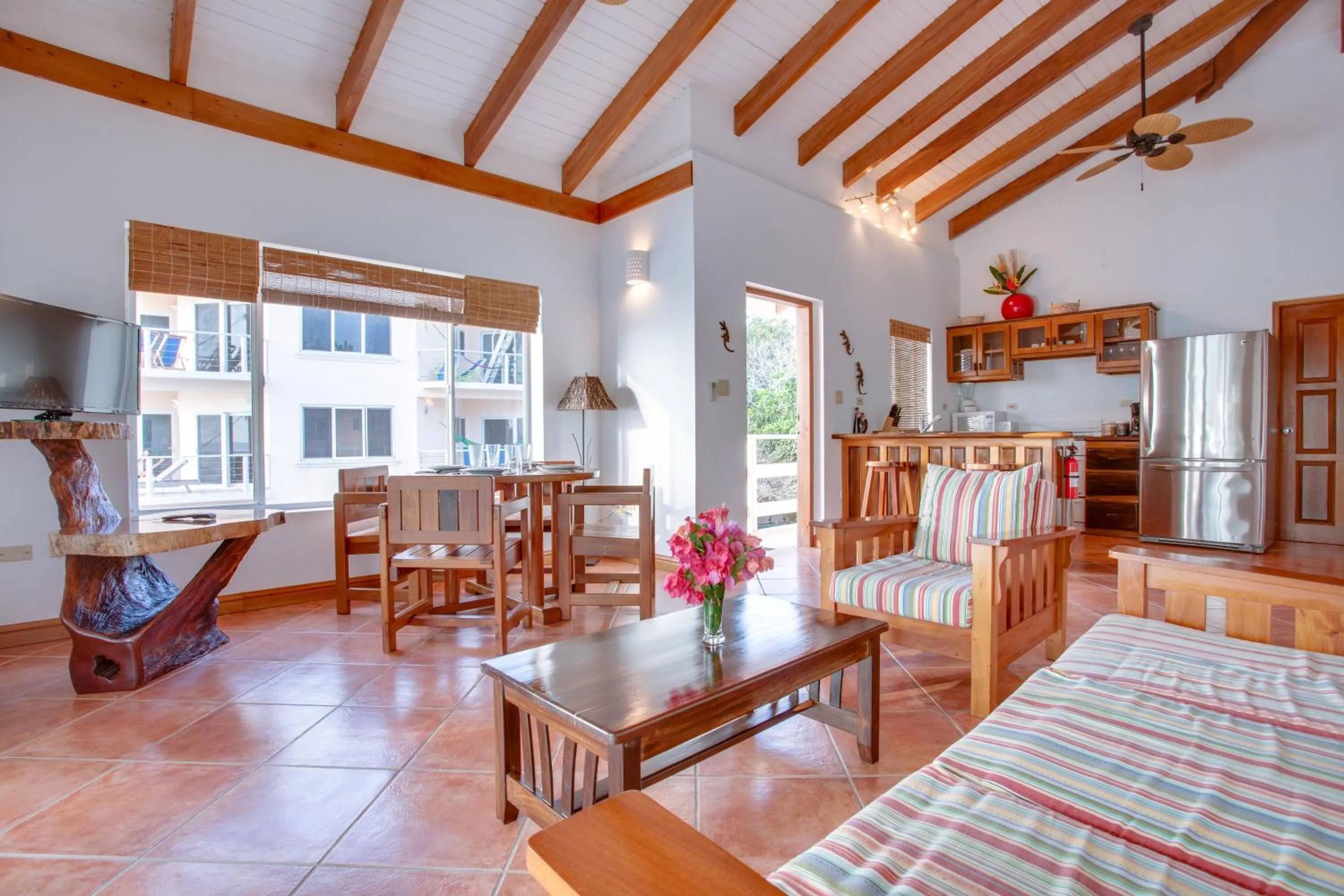 Living room, Bed in Laru Beya Resort