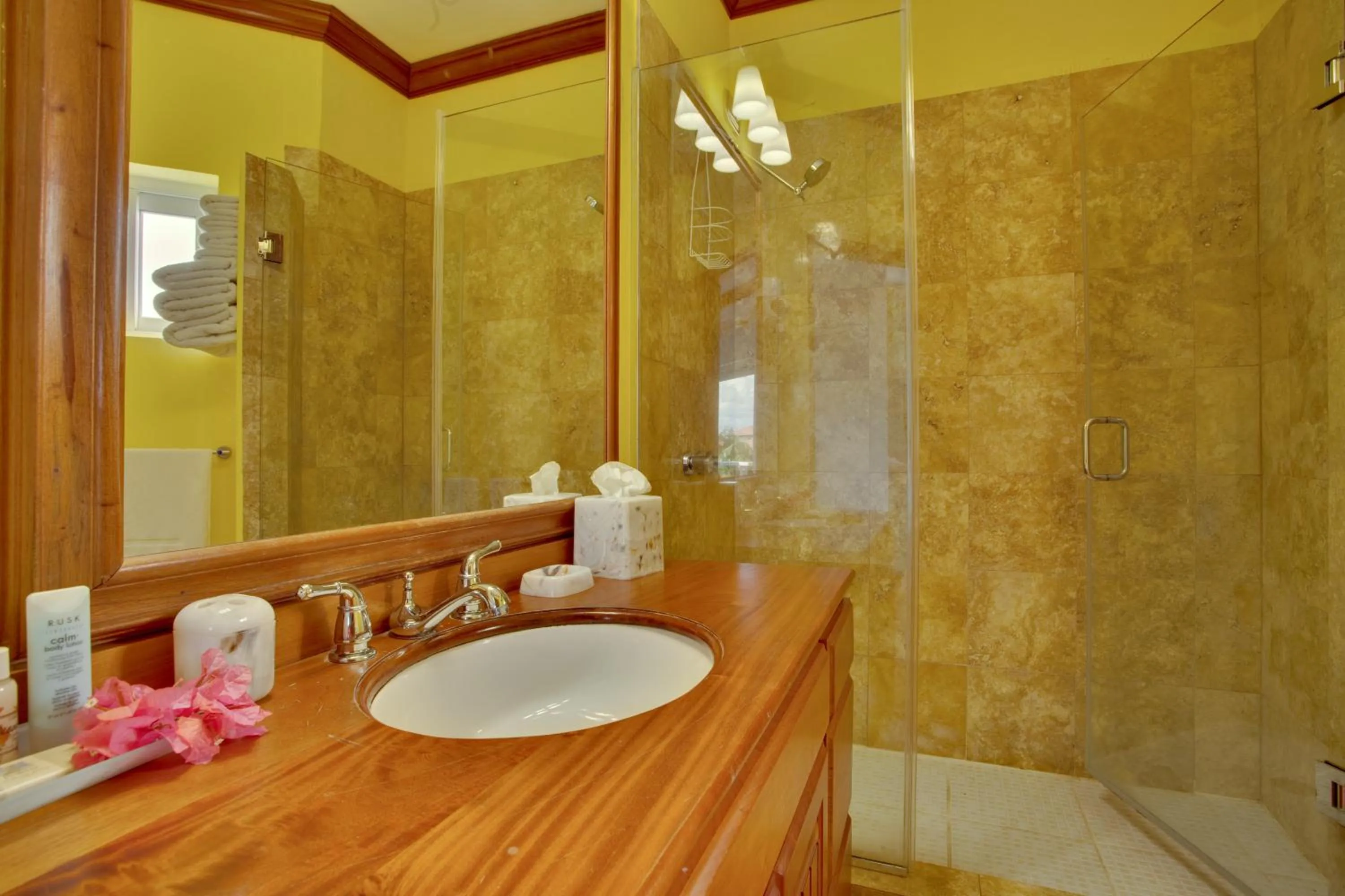 Bathroom in Laru Beya Resort