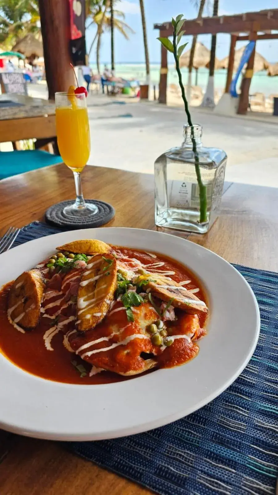 Breakfast in Aquastar Unique Hotel & Apartments Mahahual Breakfast in Aquastar Unique Hotel & Apartments Mahahual