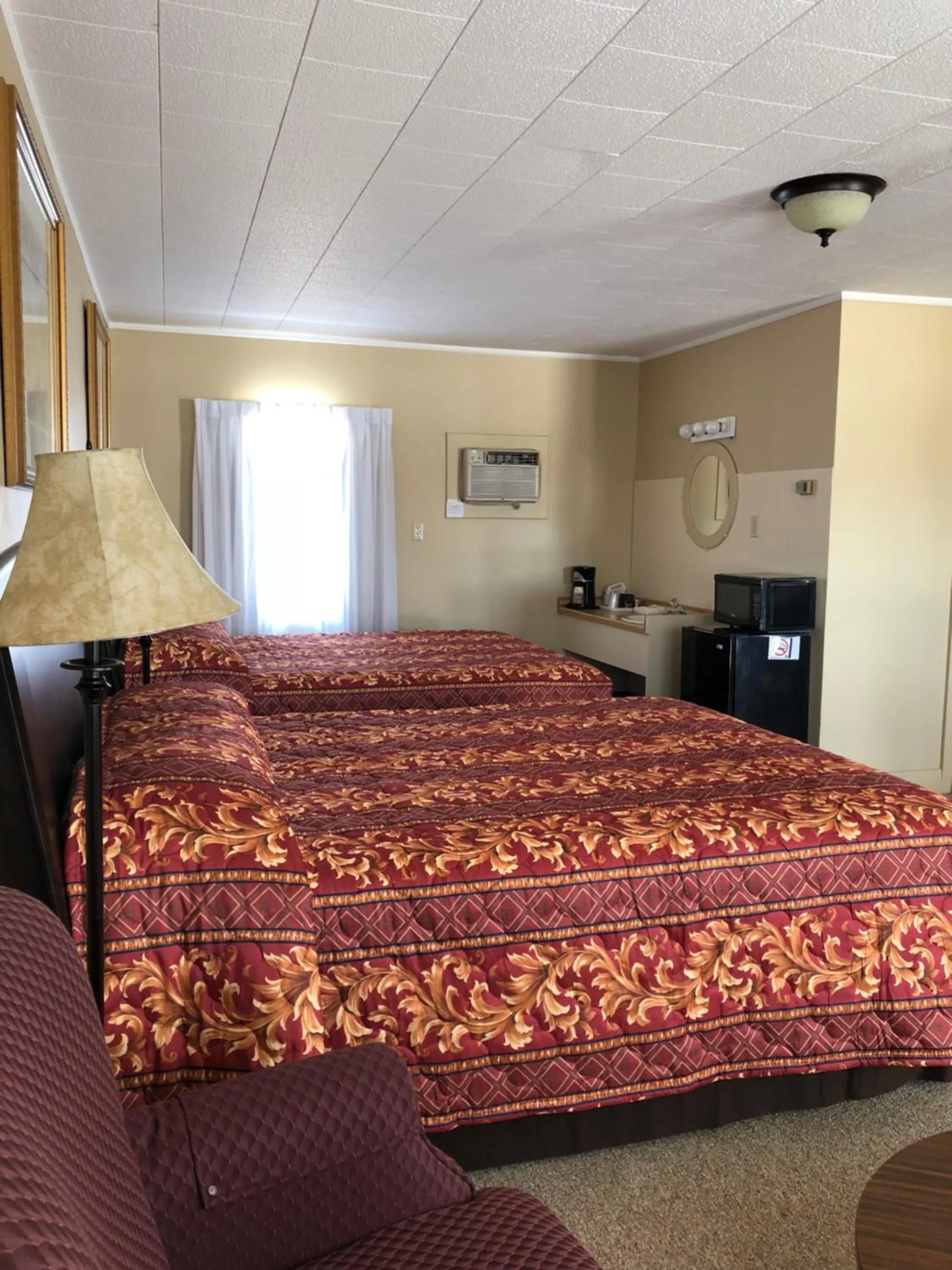 Bedroom, Bed in Dunlop Motel