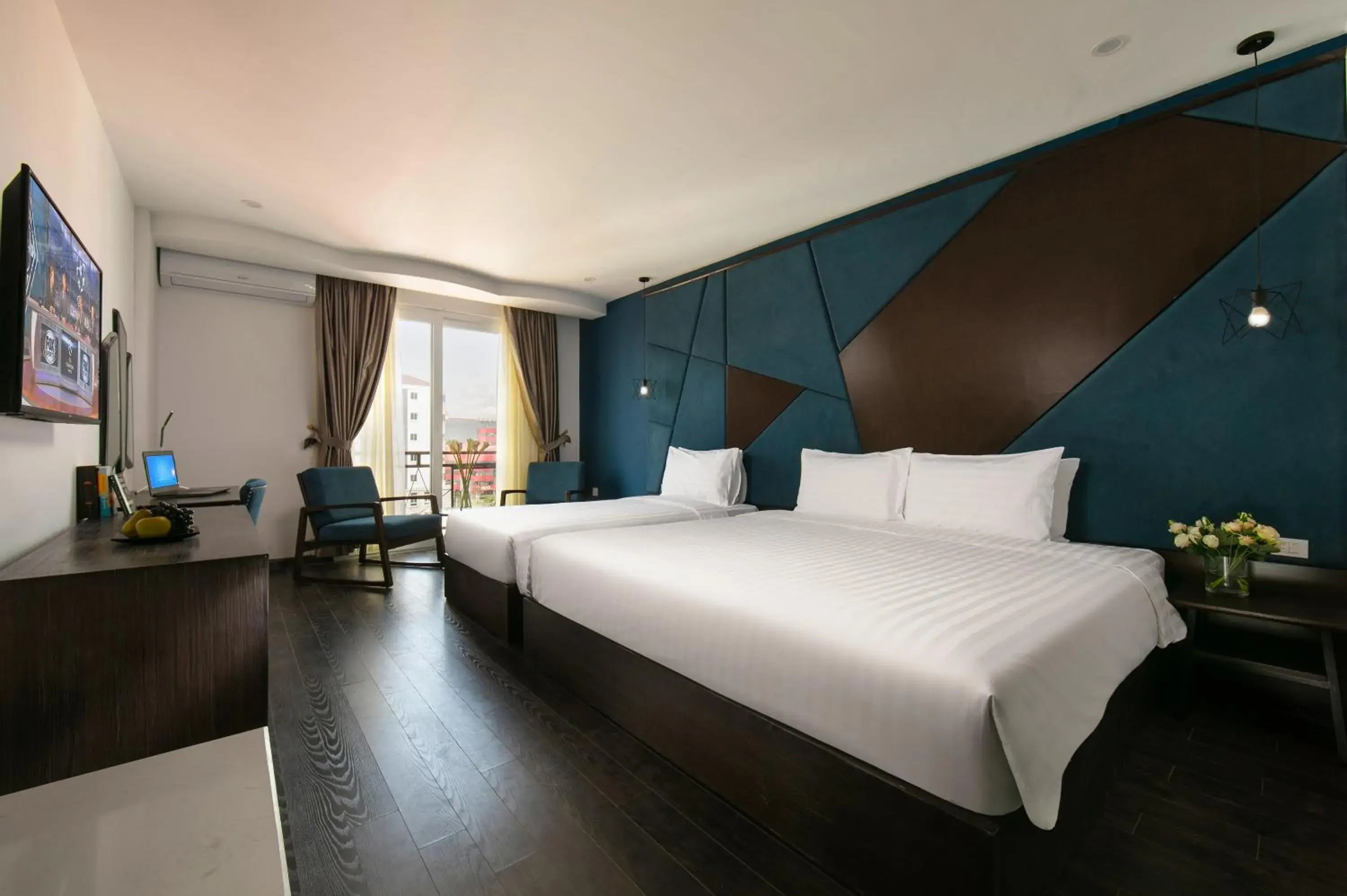 Family Room in Azalea Parkview Hotel Family Room in Azalea Parkview Hotel