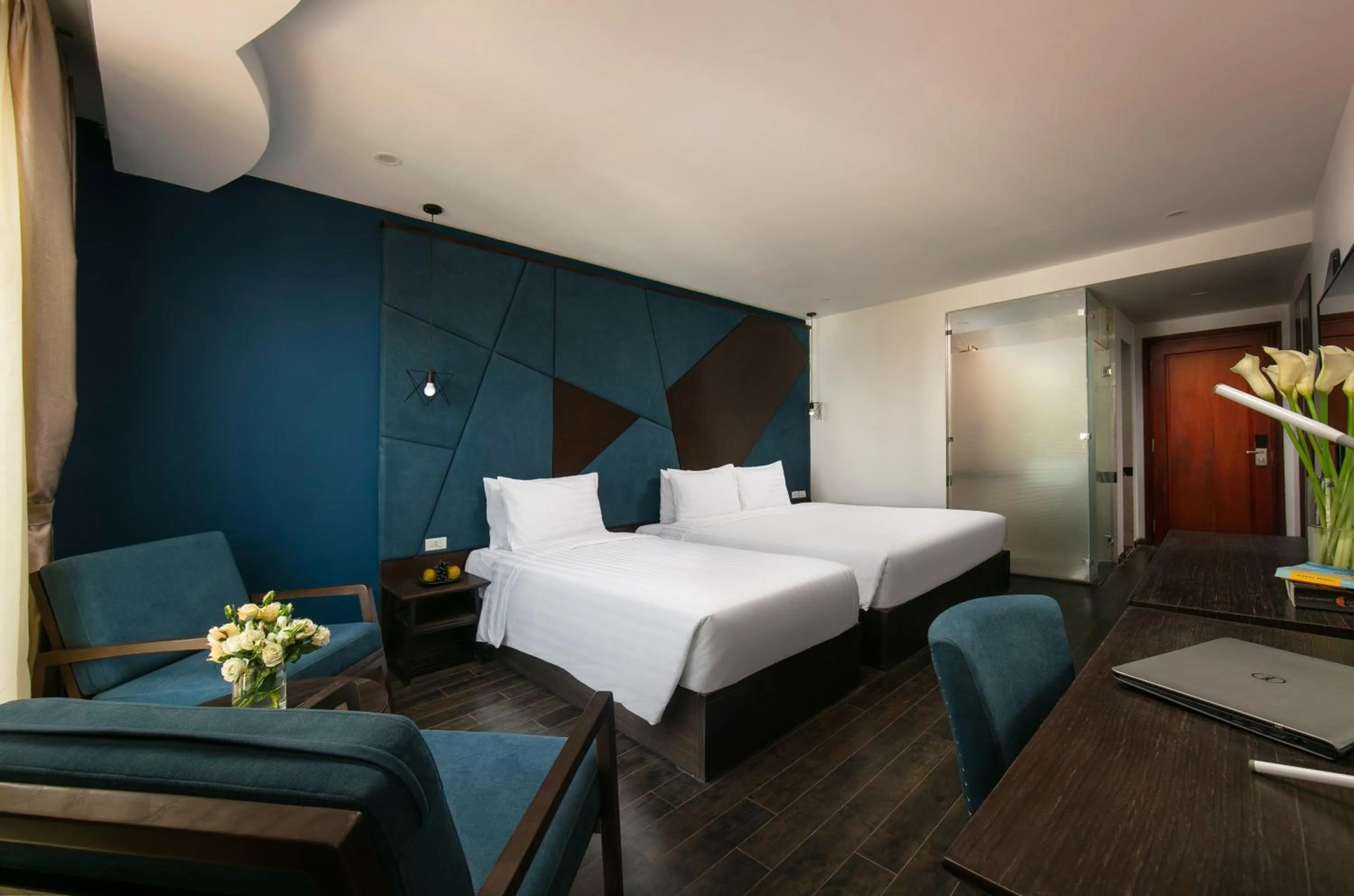 Bed in Azalea Parkview Hotel