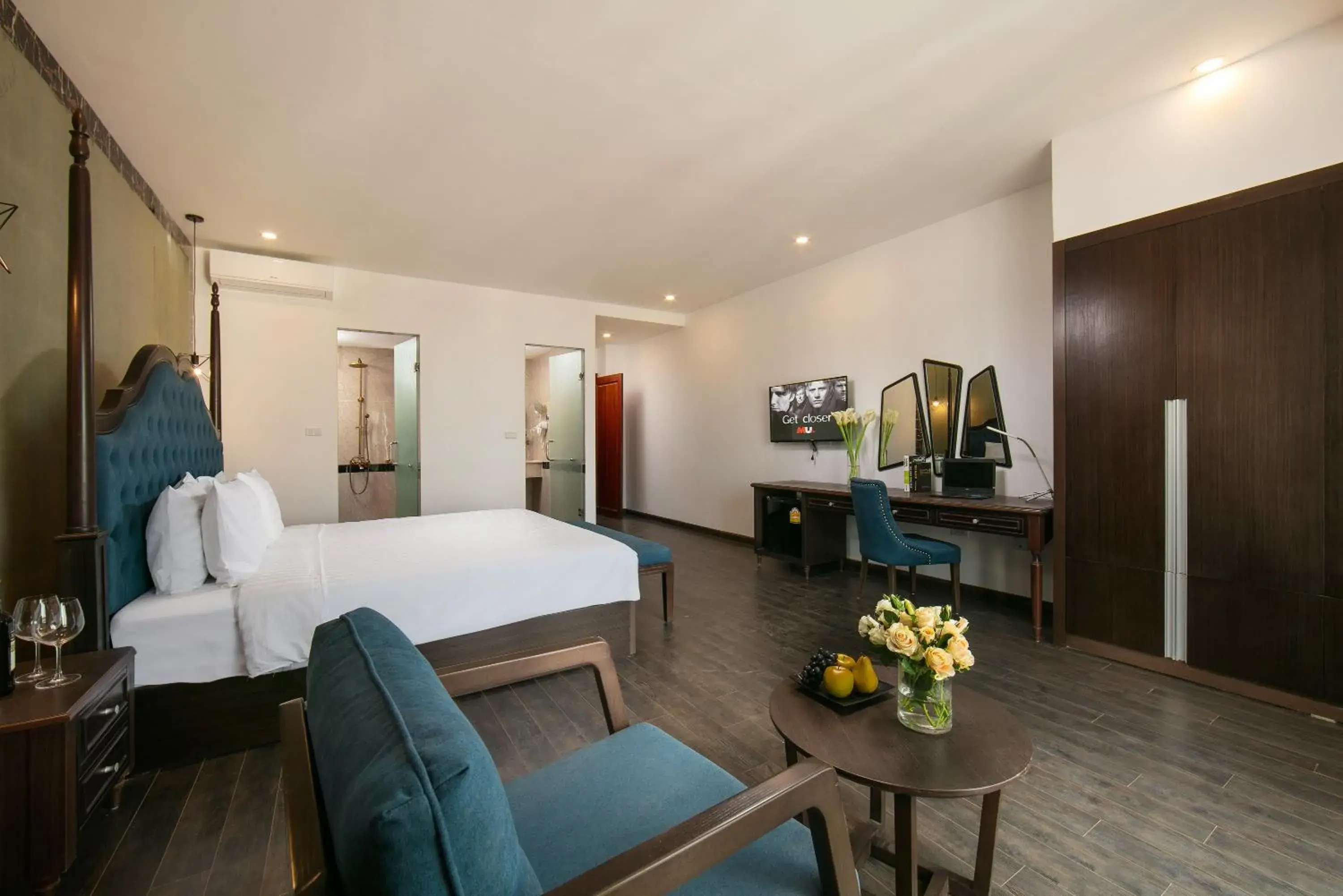 Photo of the whole room in Azalea Parkview Hotel Photo of the whole room in Azalea Parkview Hotel