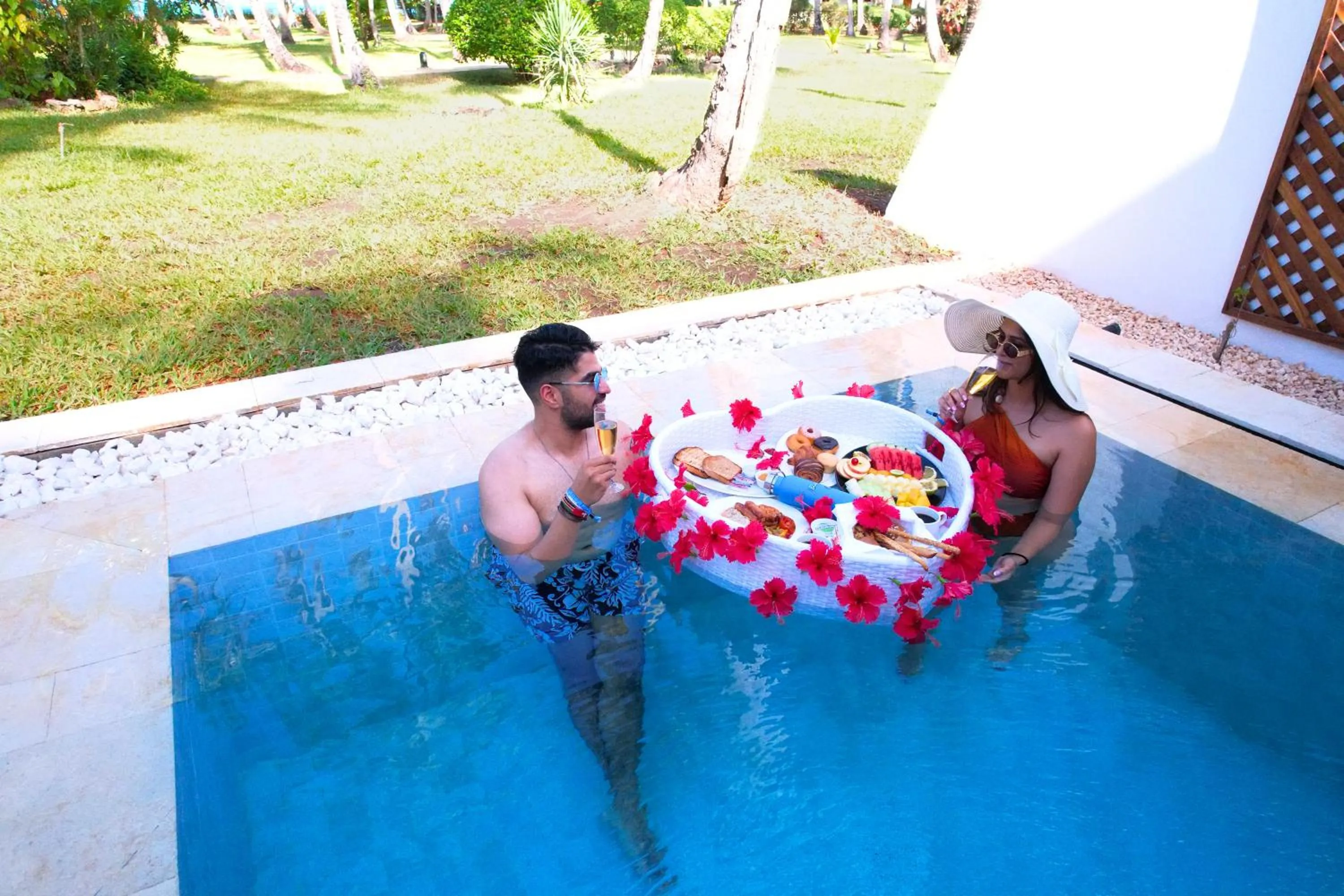 Swimming pool in Bluebay Beach Resort & Spa