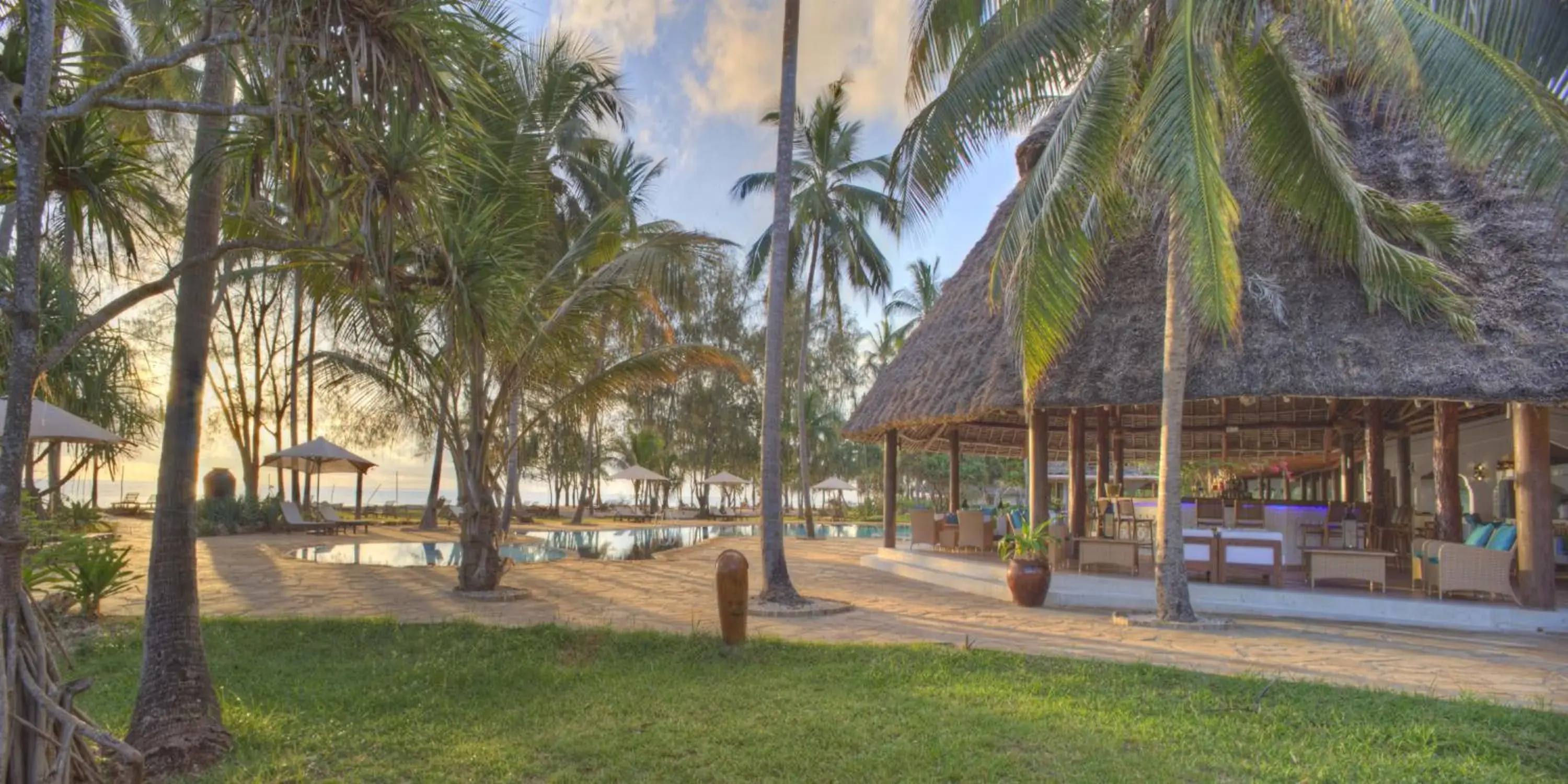 Pool view in Bluebay Beach Resort & Spa Pool view in Bluebay Beach Resort & Spa