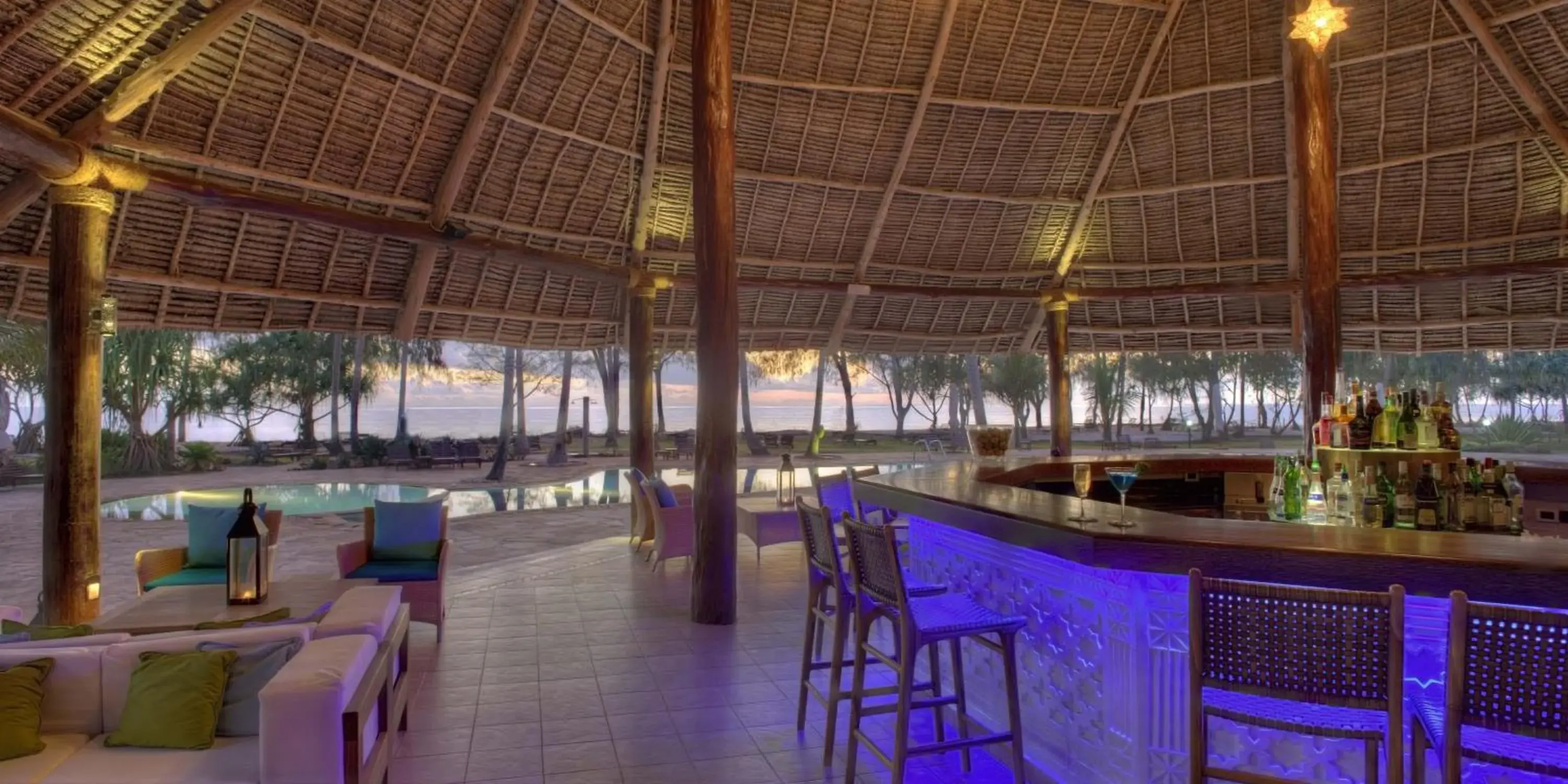 Lounge or bar in Bluebay Beach Resort & Spa Lounge or bar in Bluebay Beach Resort & Spa