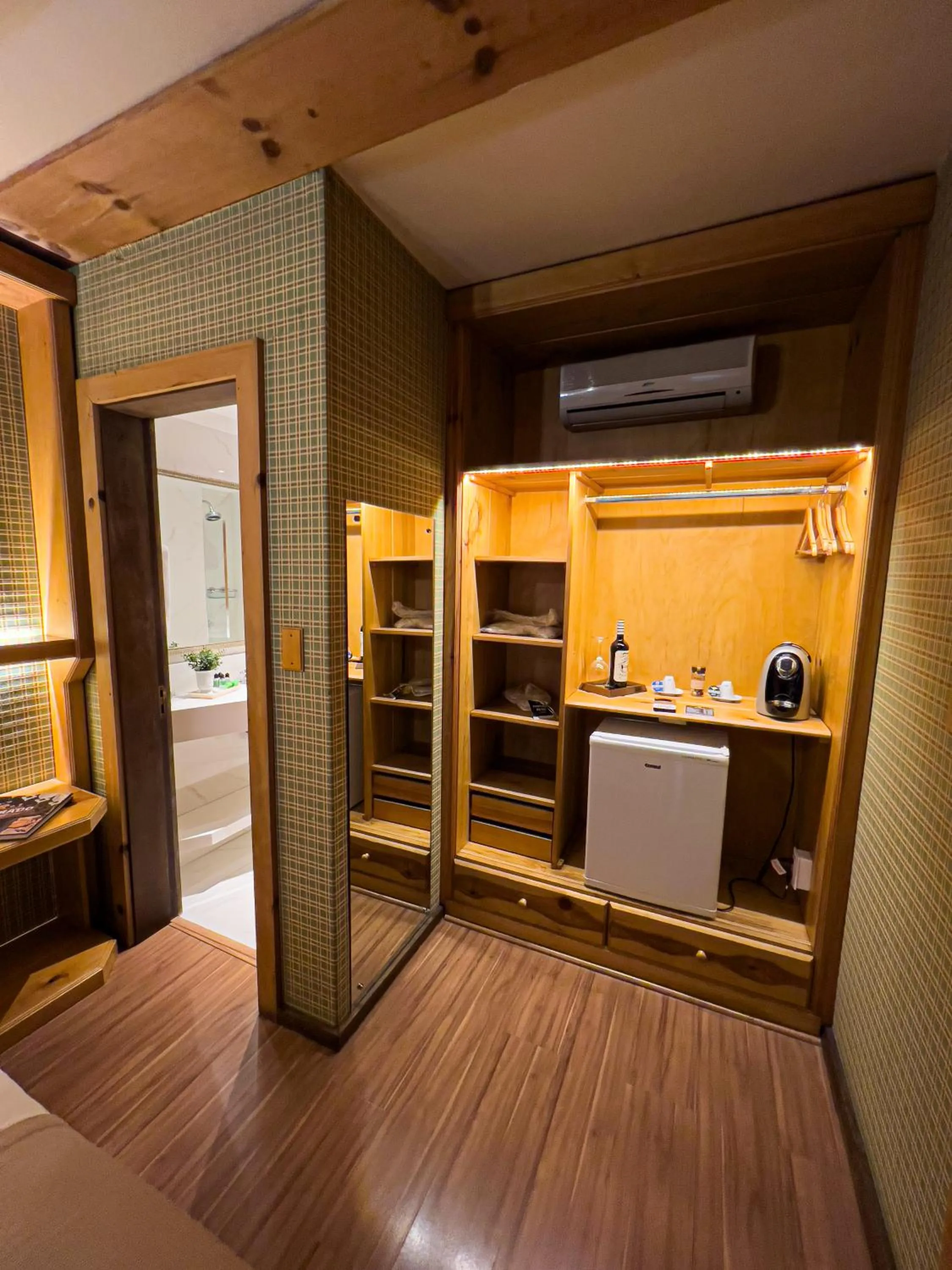 minibar, Bed in Hotel Giardino Di Pietra