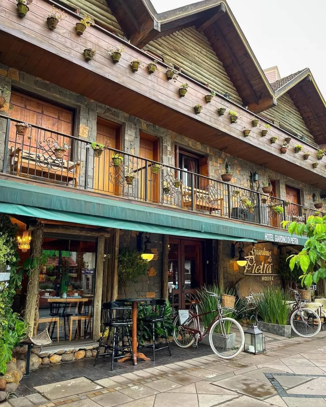 Facade/entrance in Hotel Giardino Di Pietra