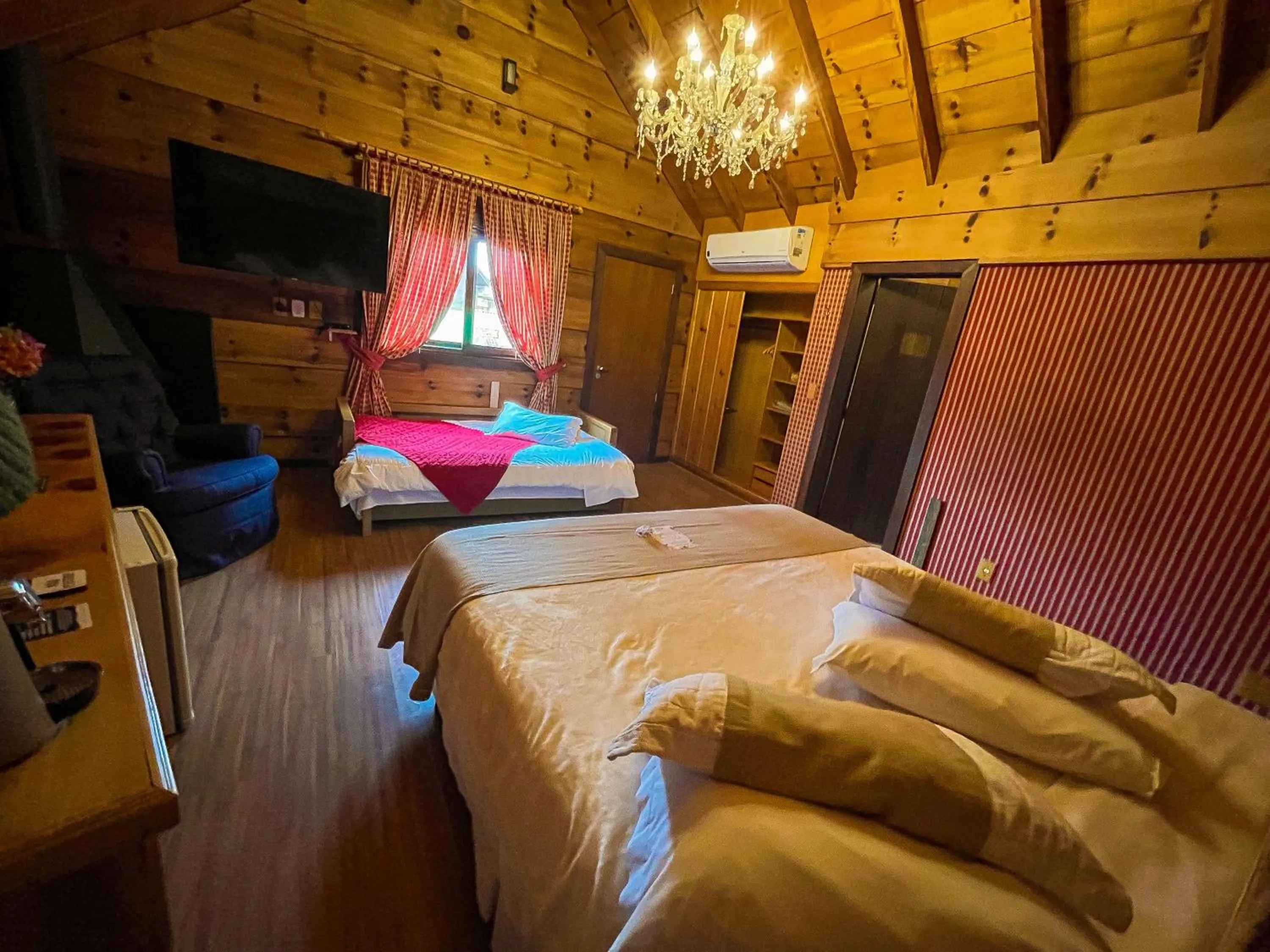 Bedroom, Bed in Hotel Giardino Di Pietra