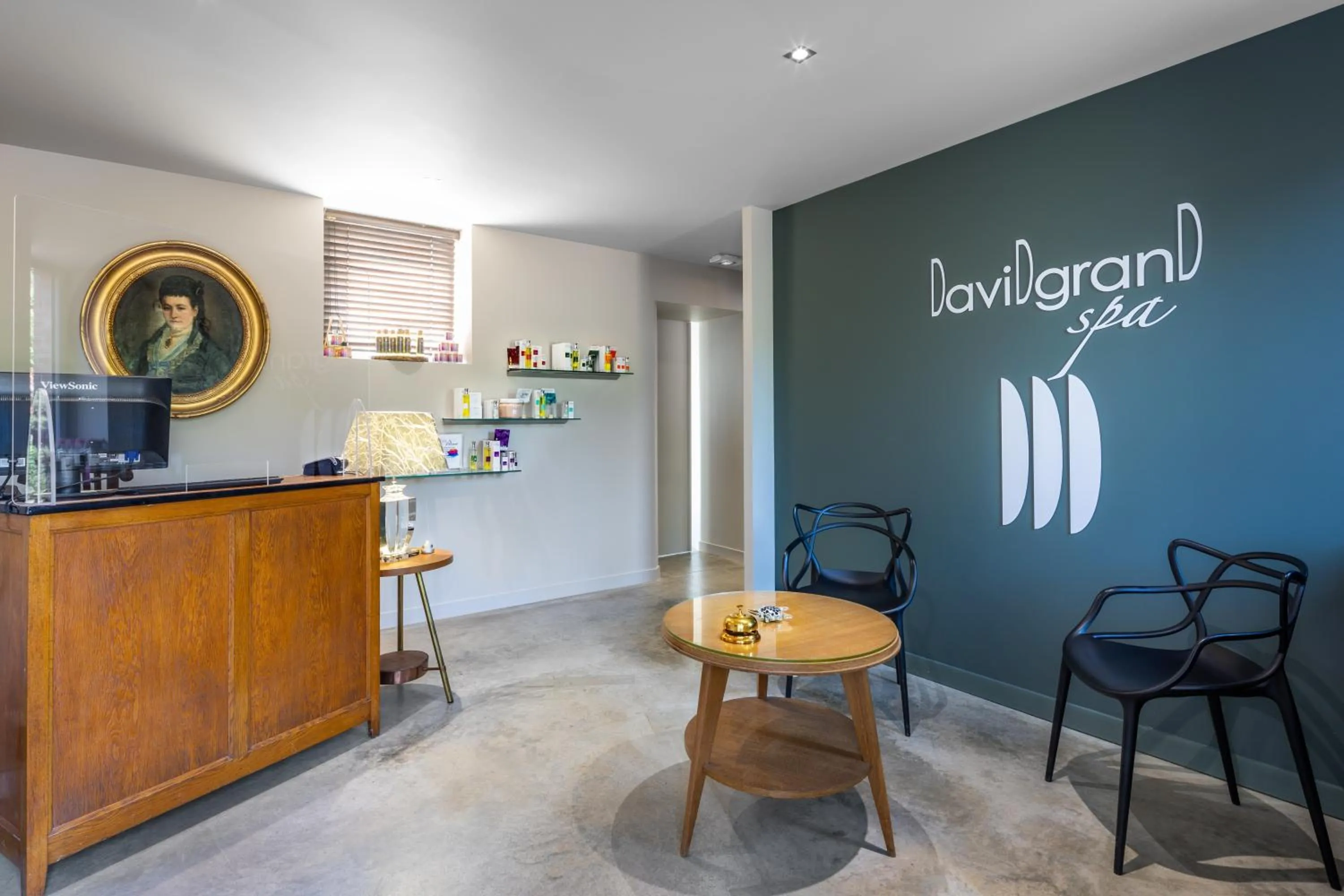 Massage in Château de Champlong Table Hôtel **** Golf & Spa