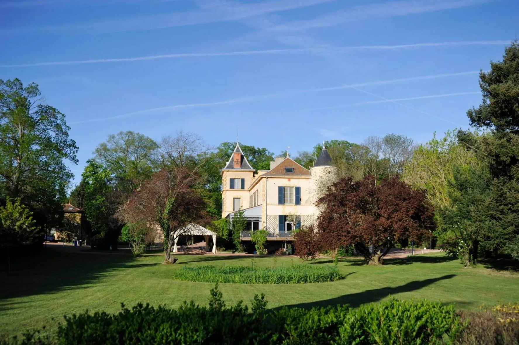 Property building in Château de Champlong Table Hôtel **** Golf & Spa