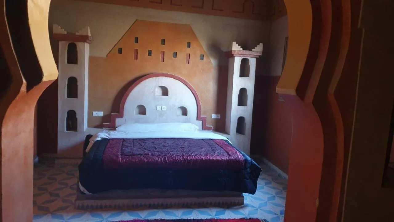 Bed in Kasbah Tamariste