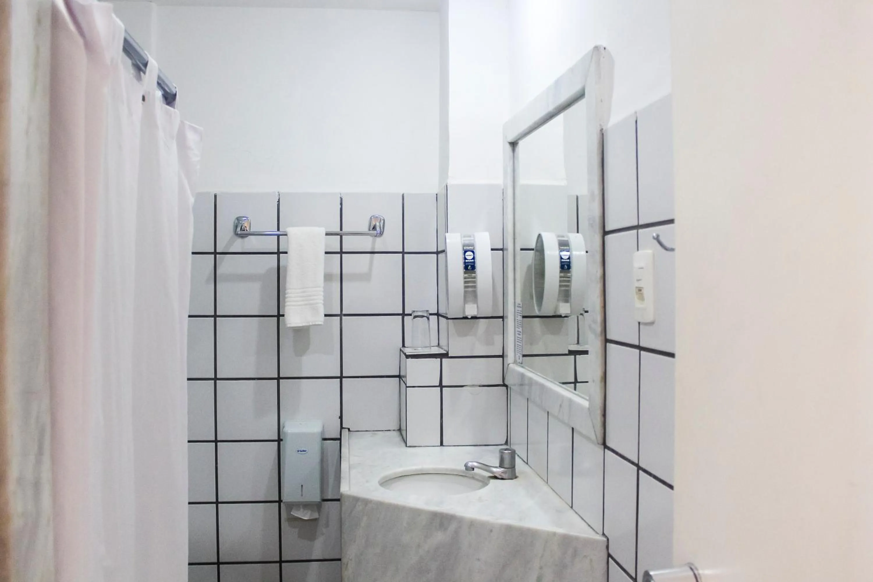 Bathroom in Hotel do Grande Rio