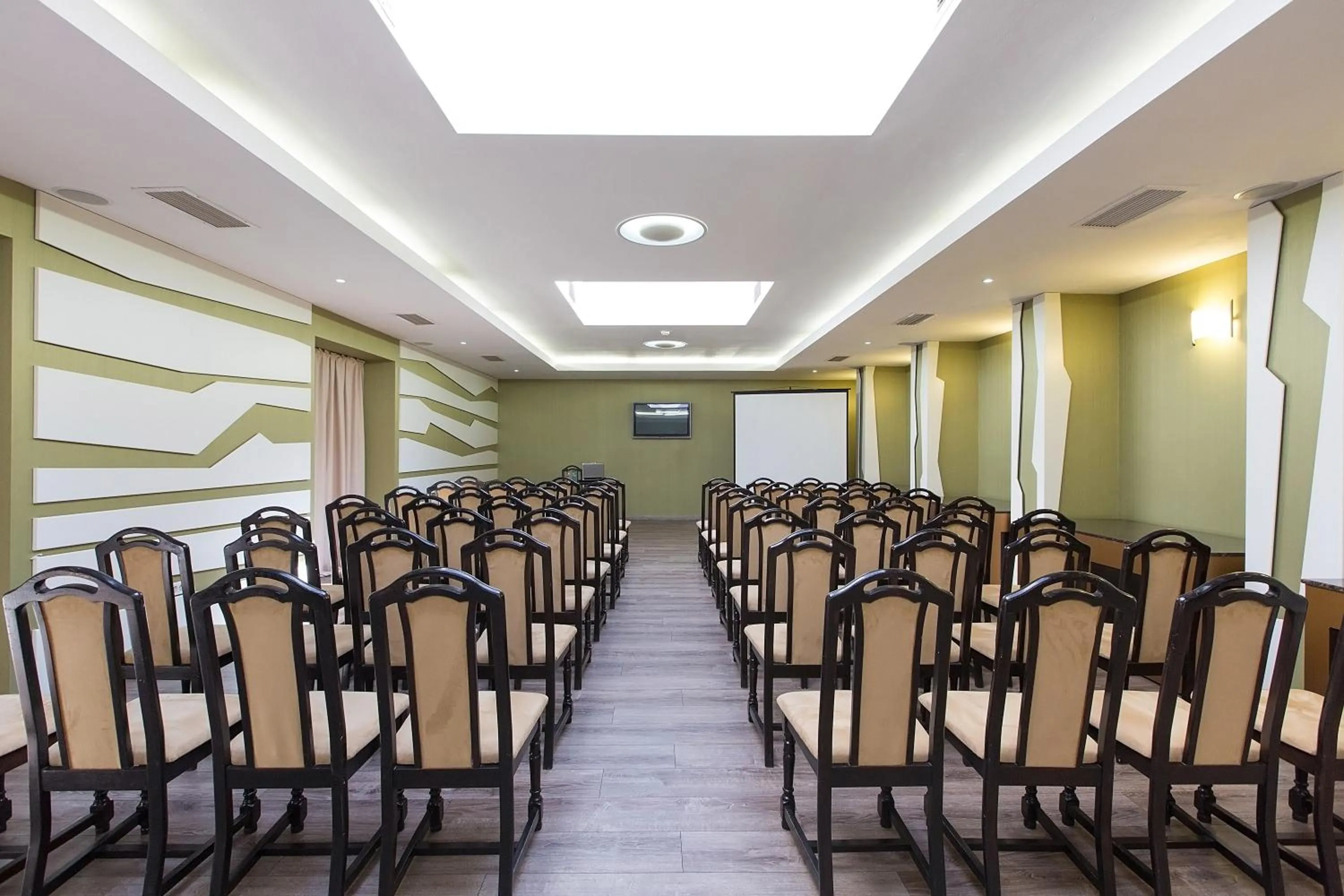 Meeting/conference room in Ramada Iasi City Center
