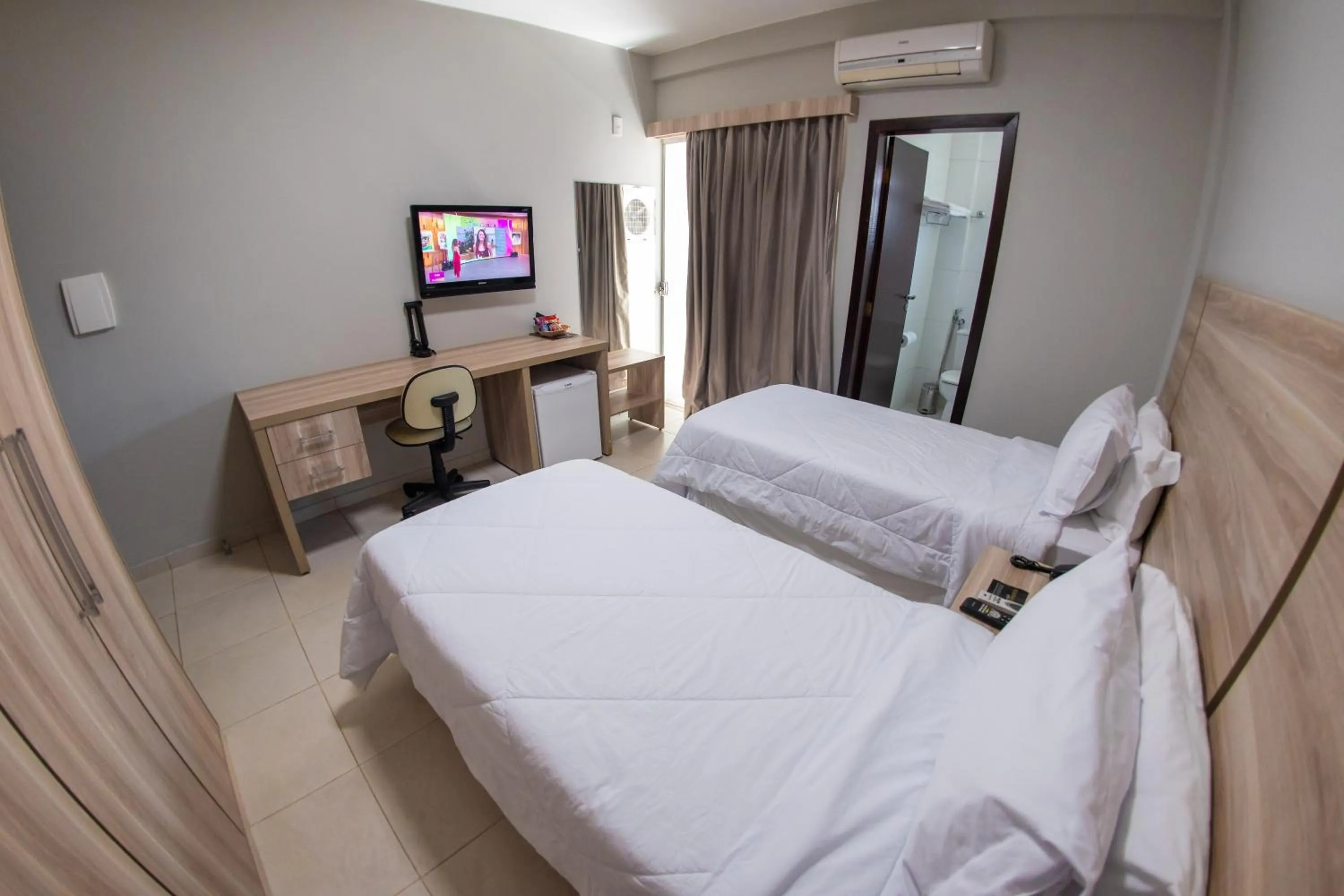 Bedroom, Bed in Hotel Eldorado