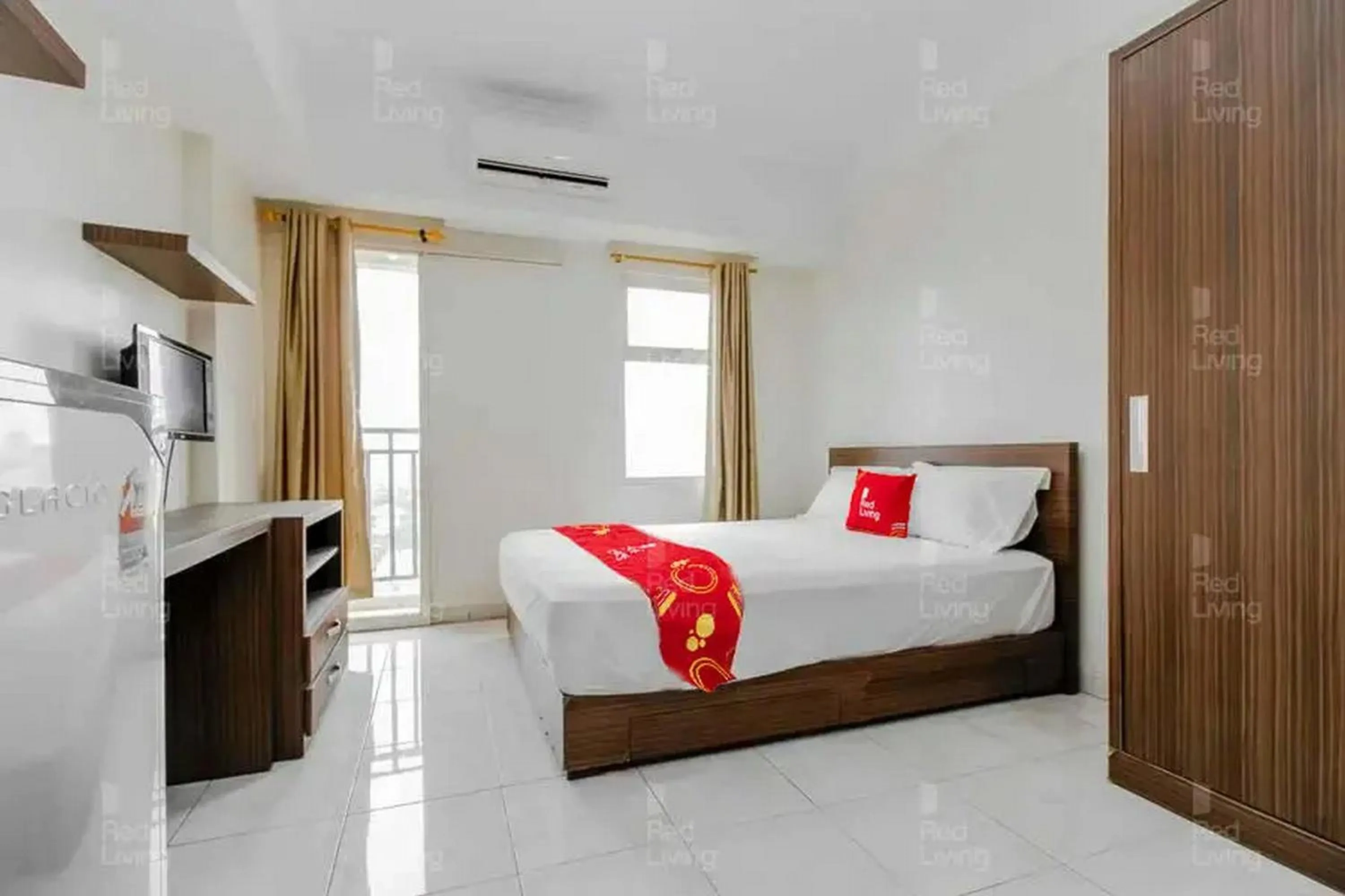 Bedroom, Bed in RedLiving Apartemen Margonda Residence 2 - Tower 2
