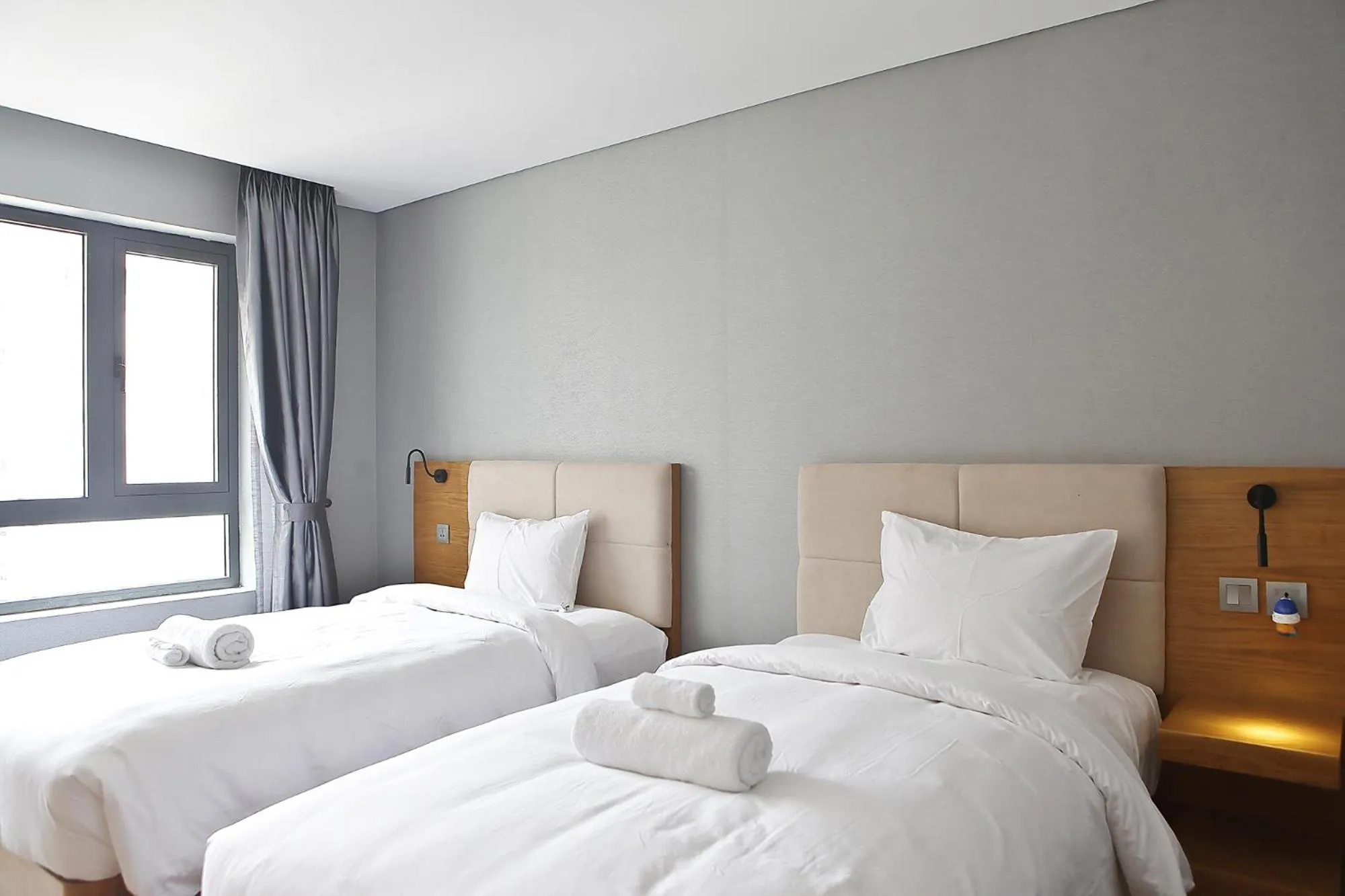 Bed in Imperial Saigon hotel