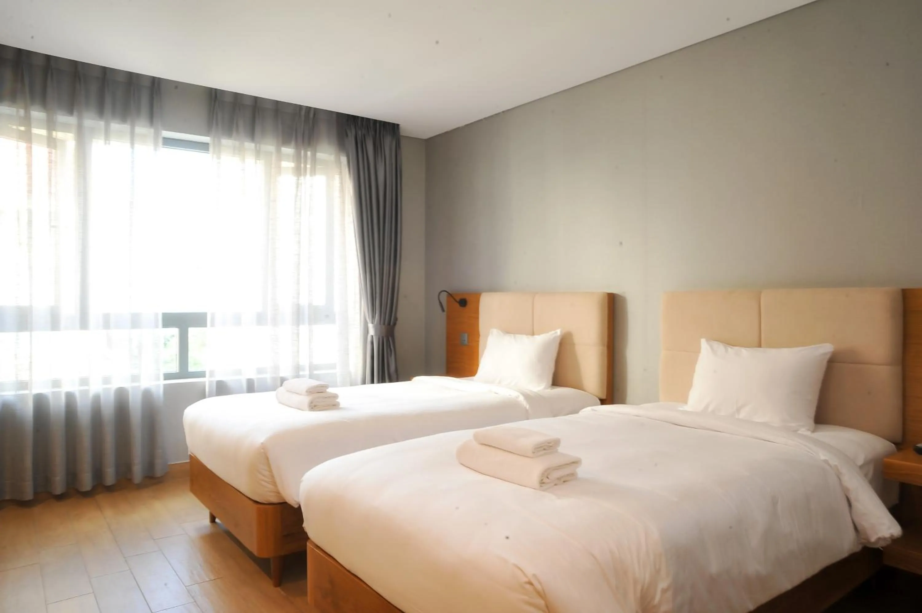 Bed in Imperial Saigon hotel