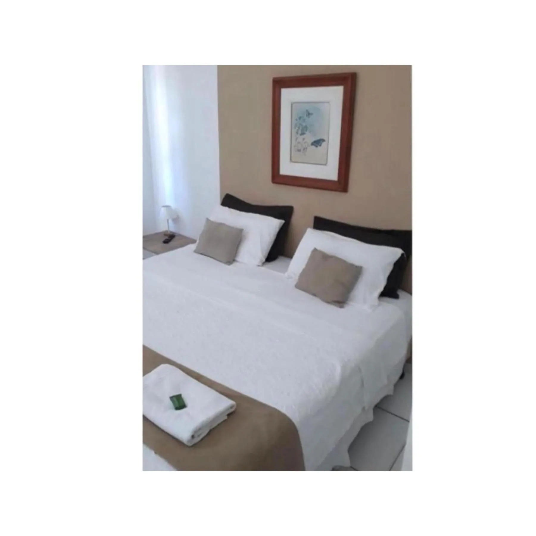 Photo of the whole room, Bed in Pousada Mainá