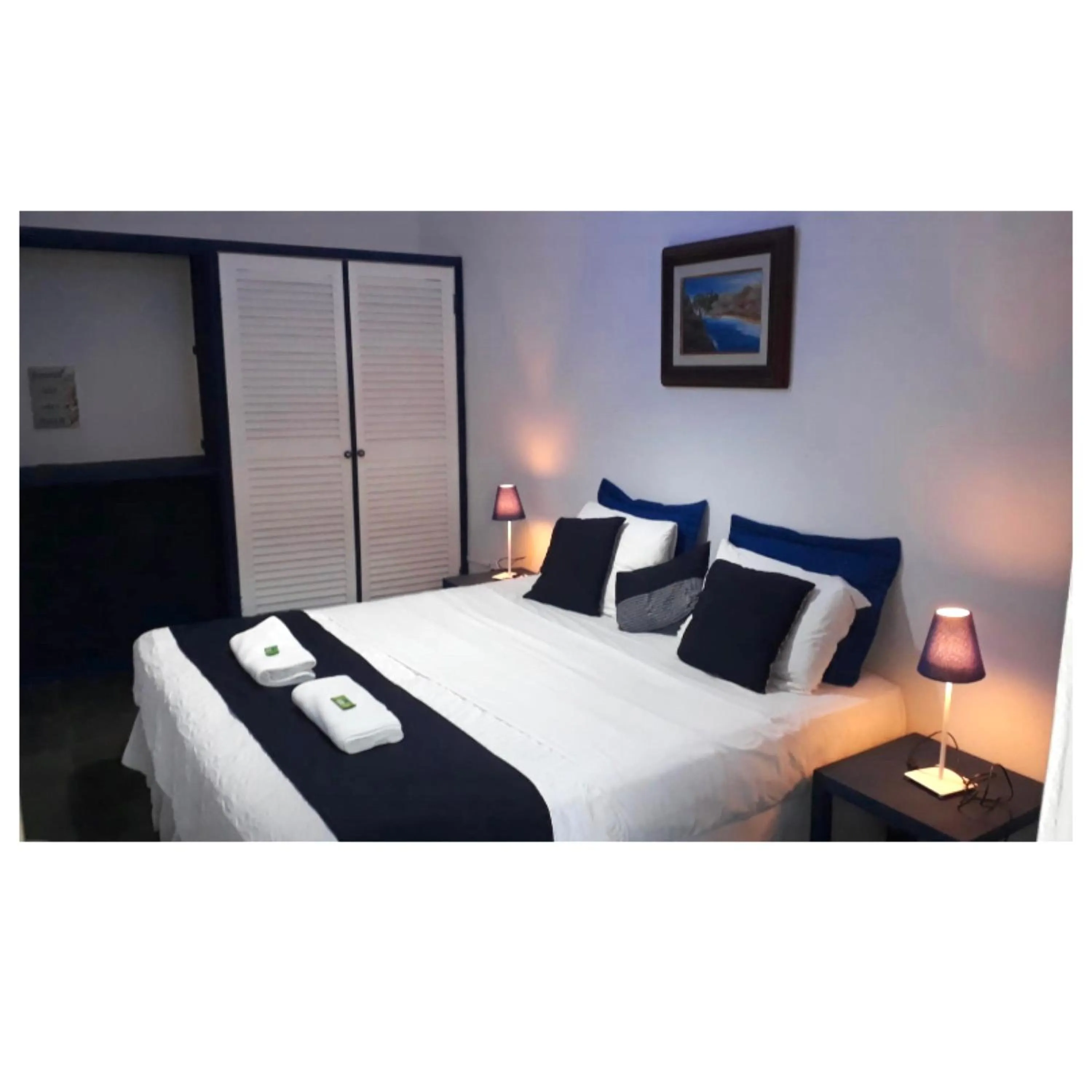Photo of the whole room, Bed in Pousada Mainá