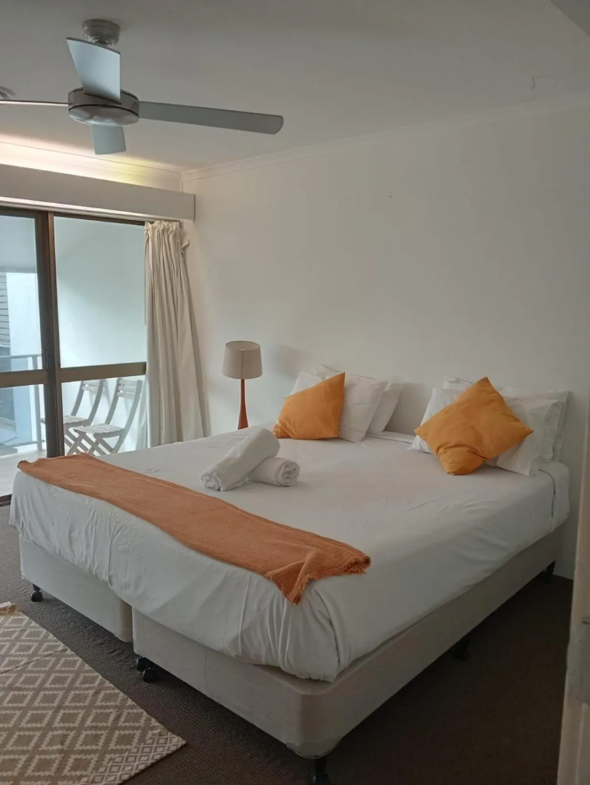 Bed in Le Court Villas