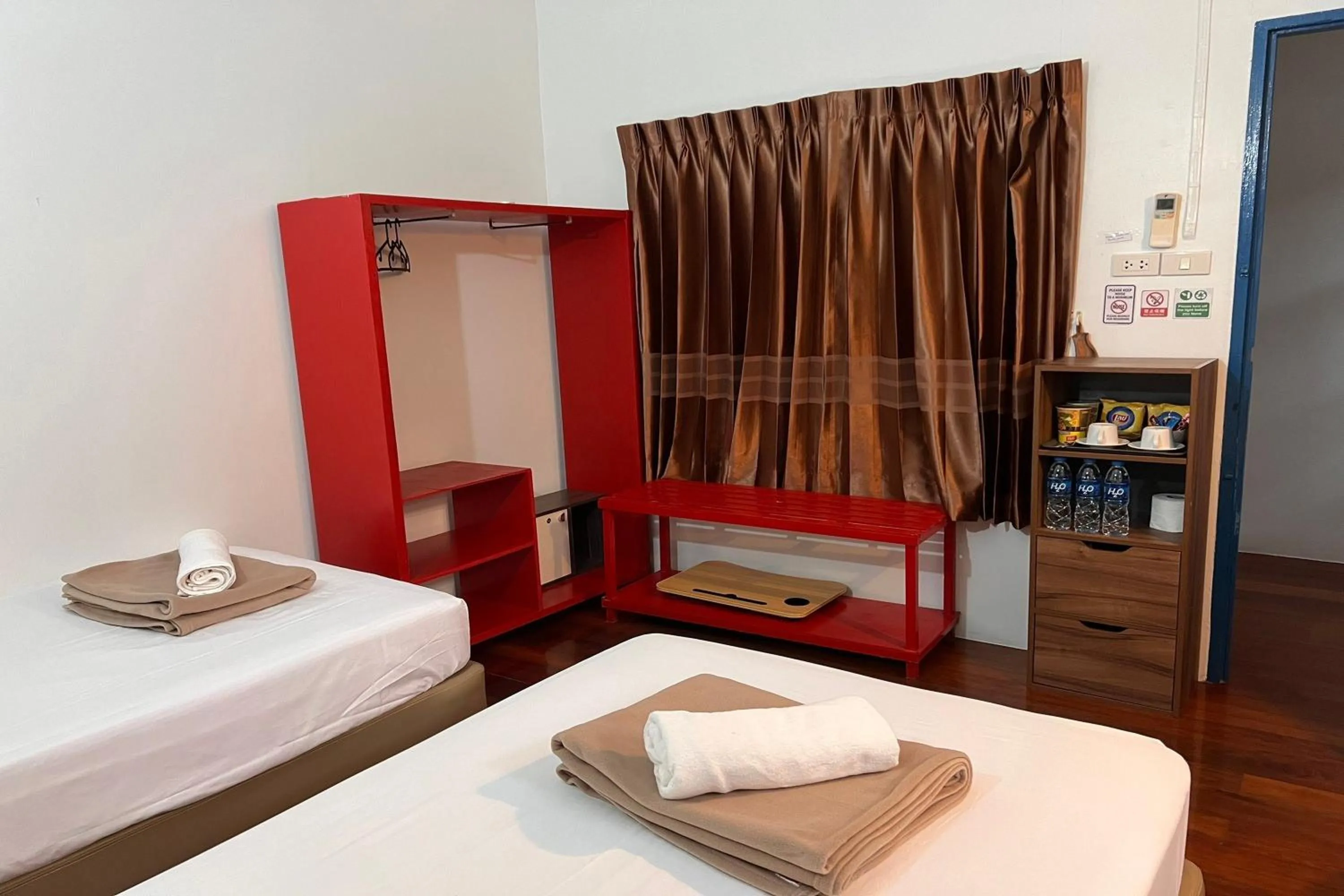 Bedroom, Bed in Phuket Old Town Hostel