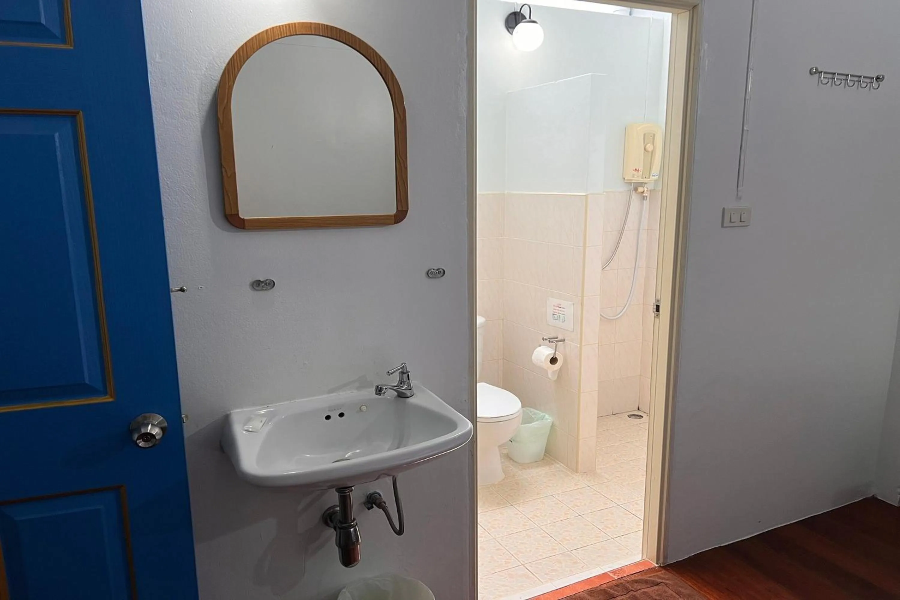 Bathroom in Phuket Old Town Hostel