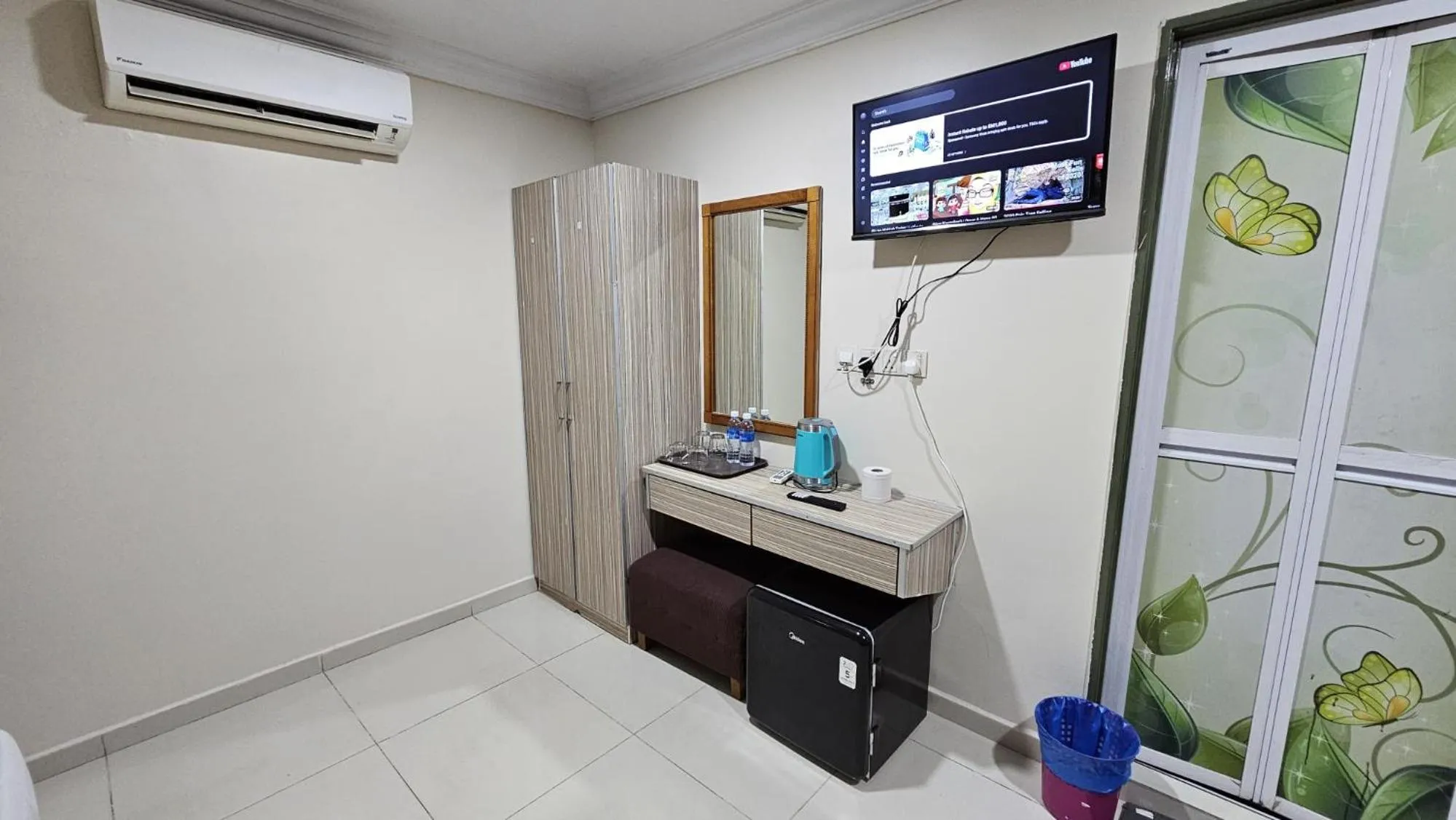 Area and facilities in Safari Hotel