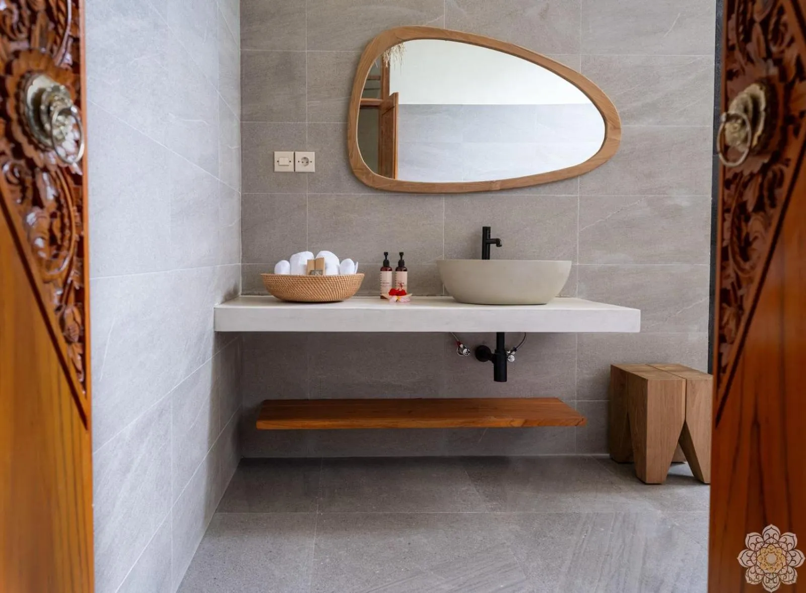 Bathroom in Sananda Aryani