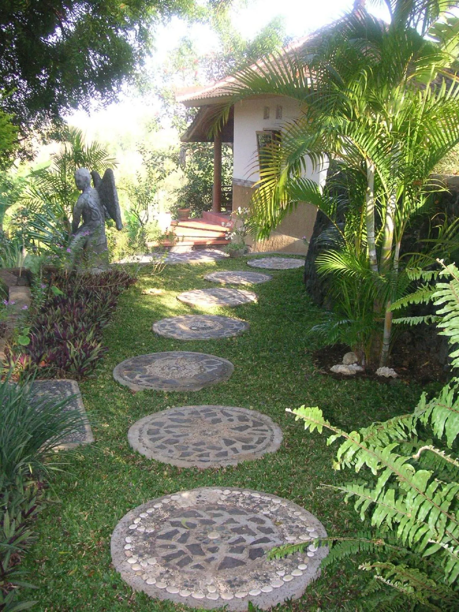 Garden in Sananda Bungalow