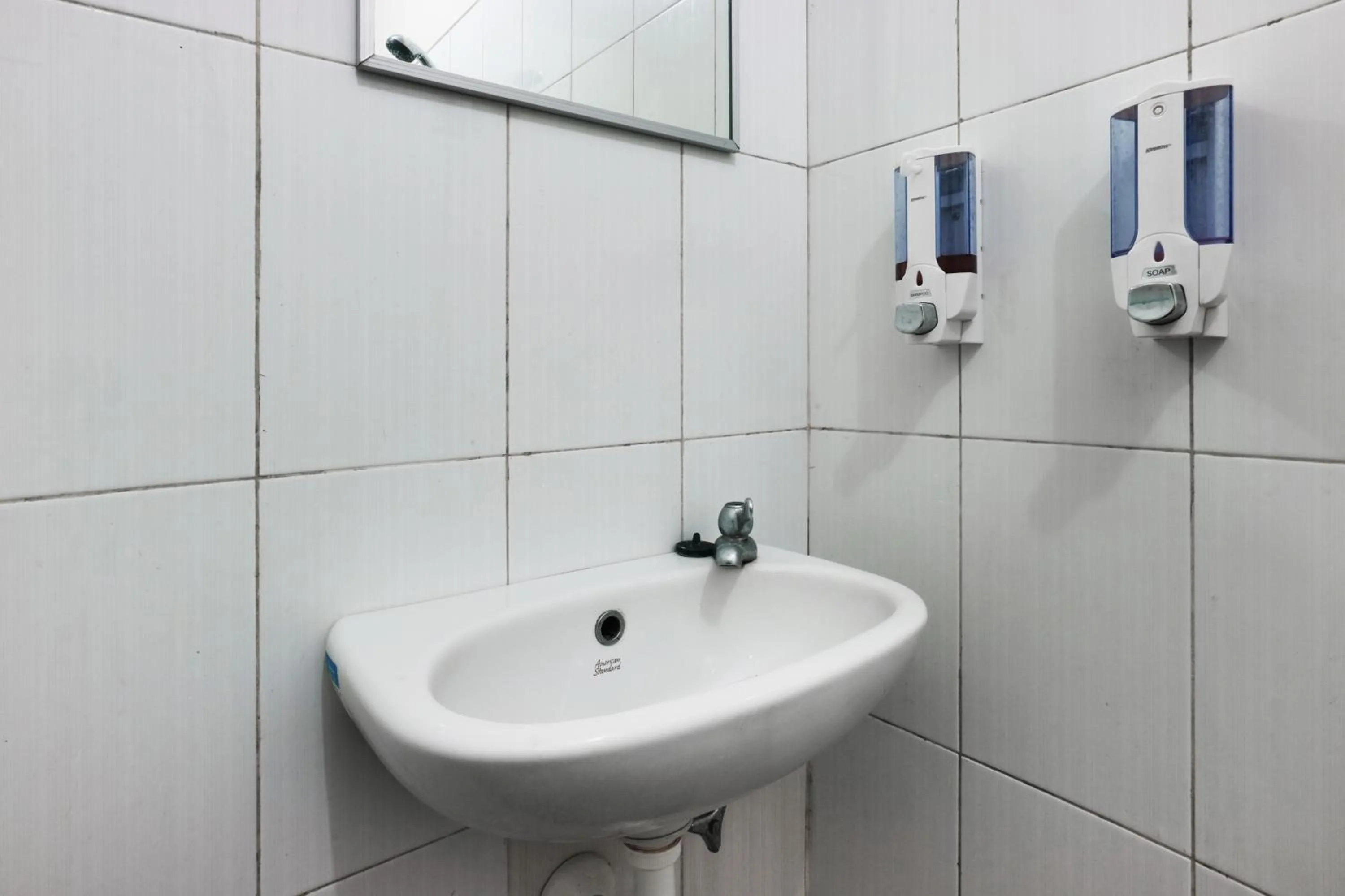 Bathroom in Casa Sidoluhur 17
