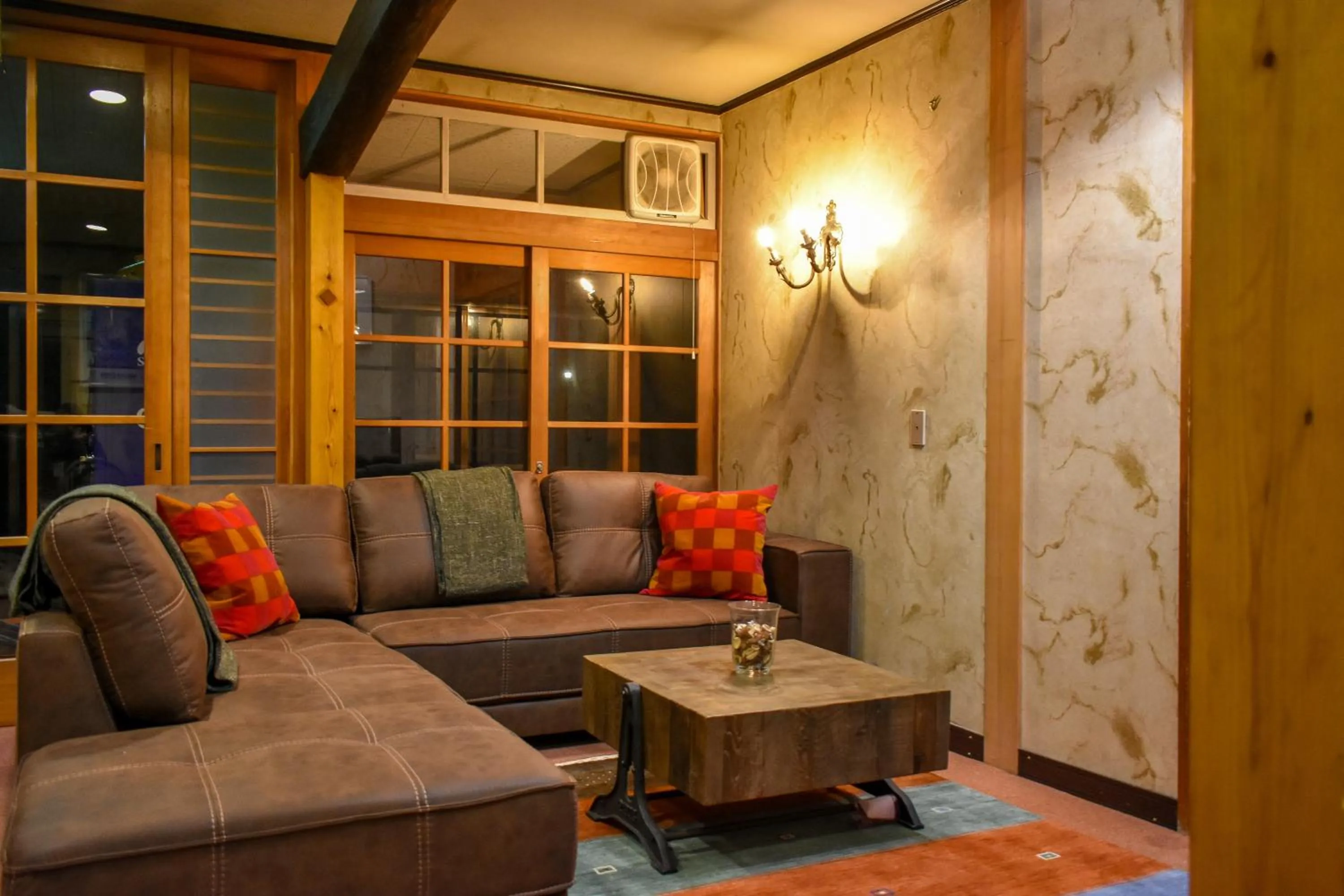 Kizuna Lodge & BBQ Centre