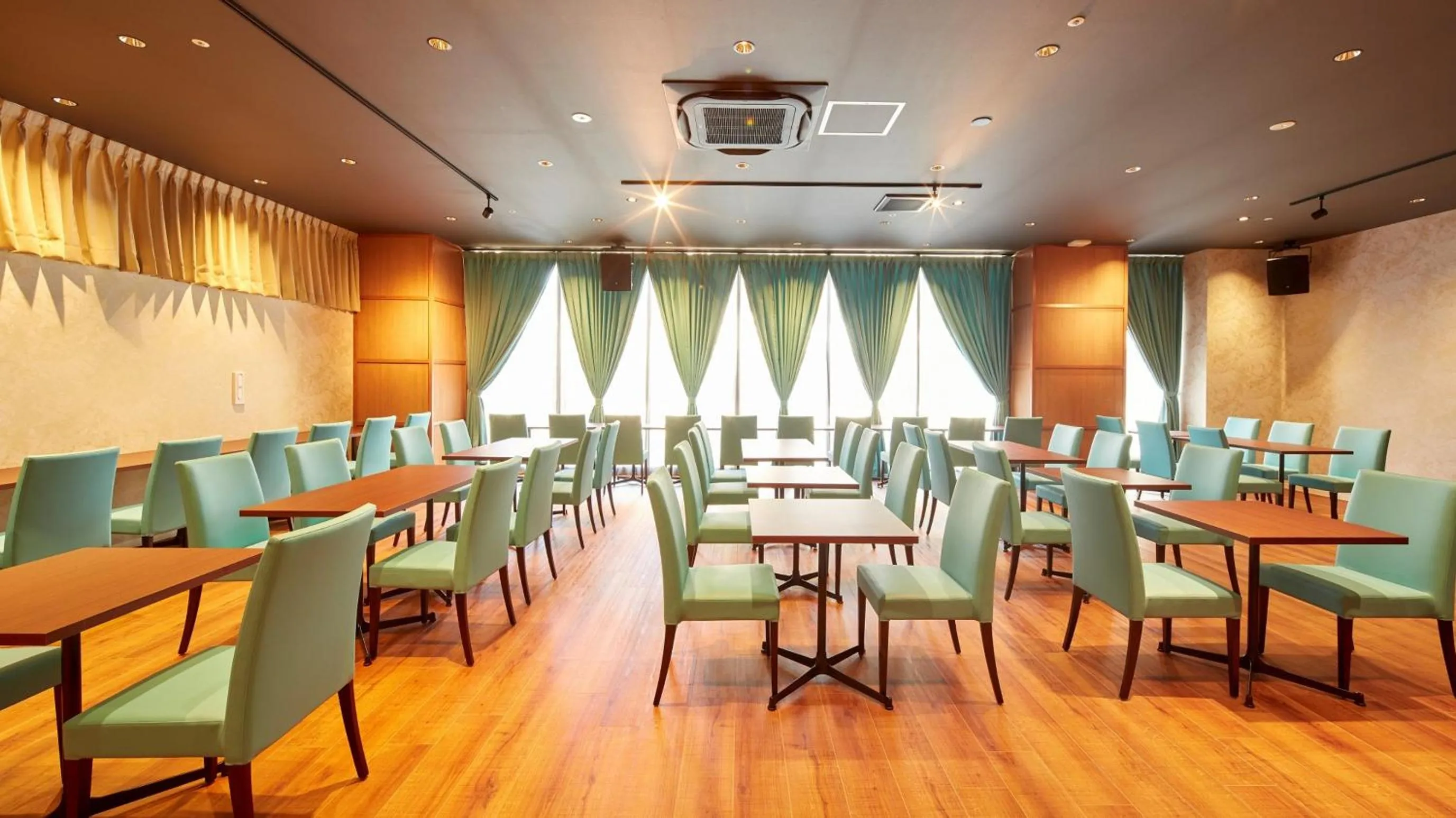 Restaurant/places to eat in Iroha Grand Hotel Matsumoto Eki-Mae