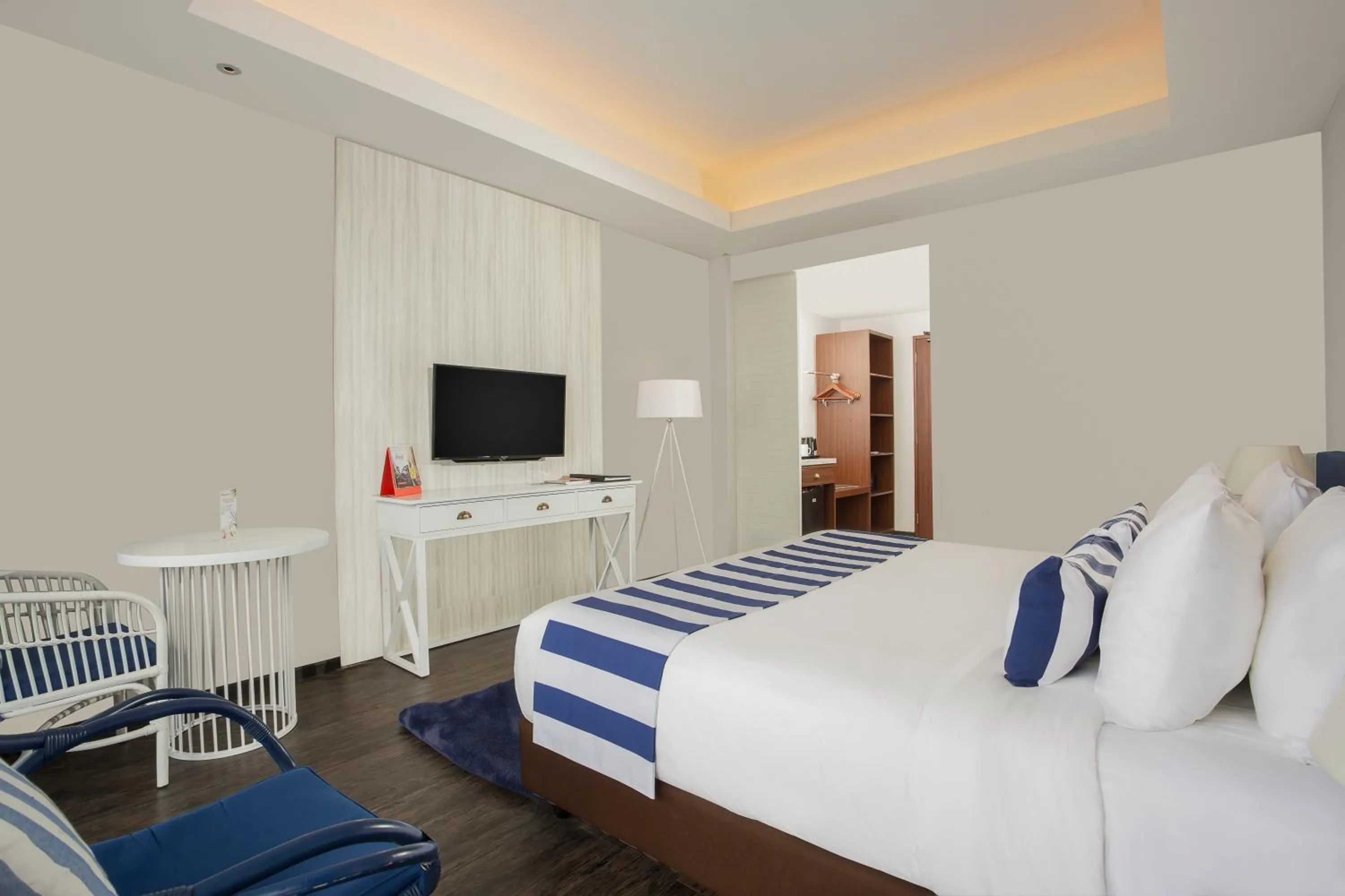 Bedroom, Bed in Swiss-Belresort Belitung