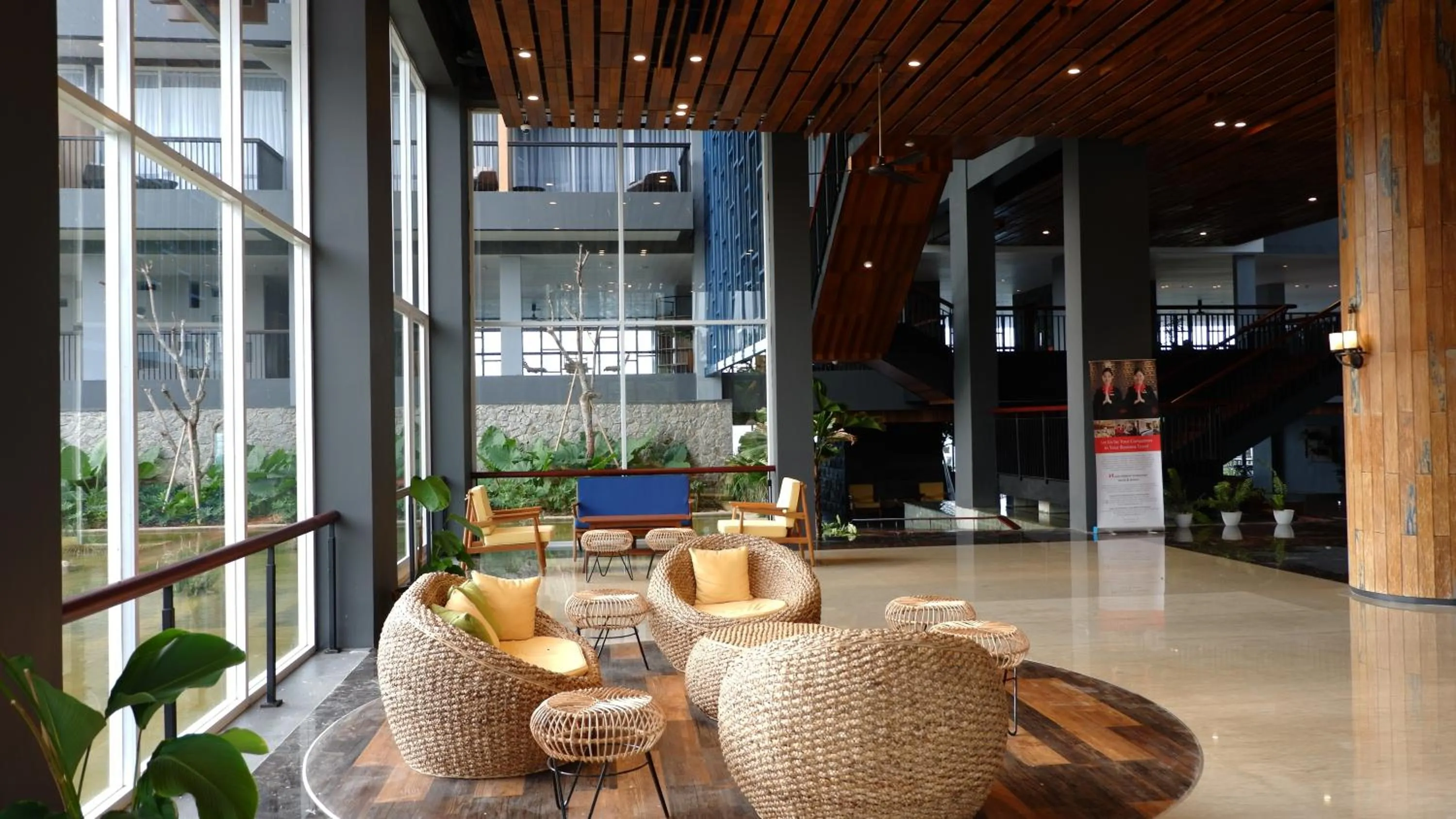 Lobby or reception in Swiss-Belresort Belitung