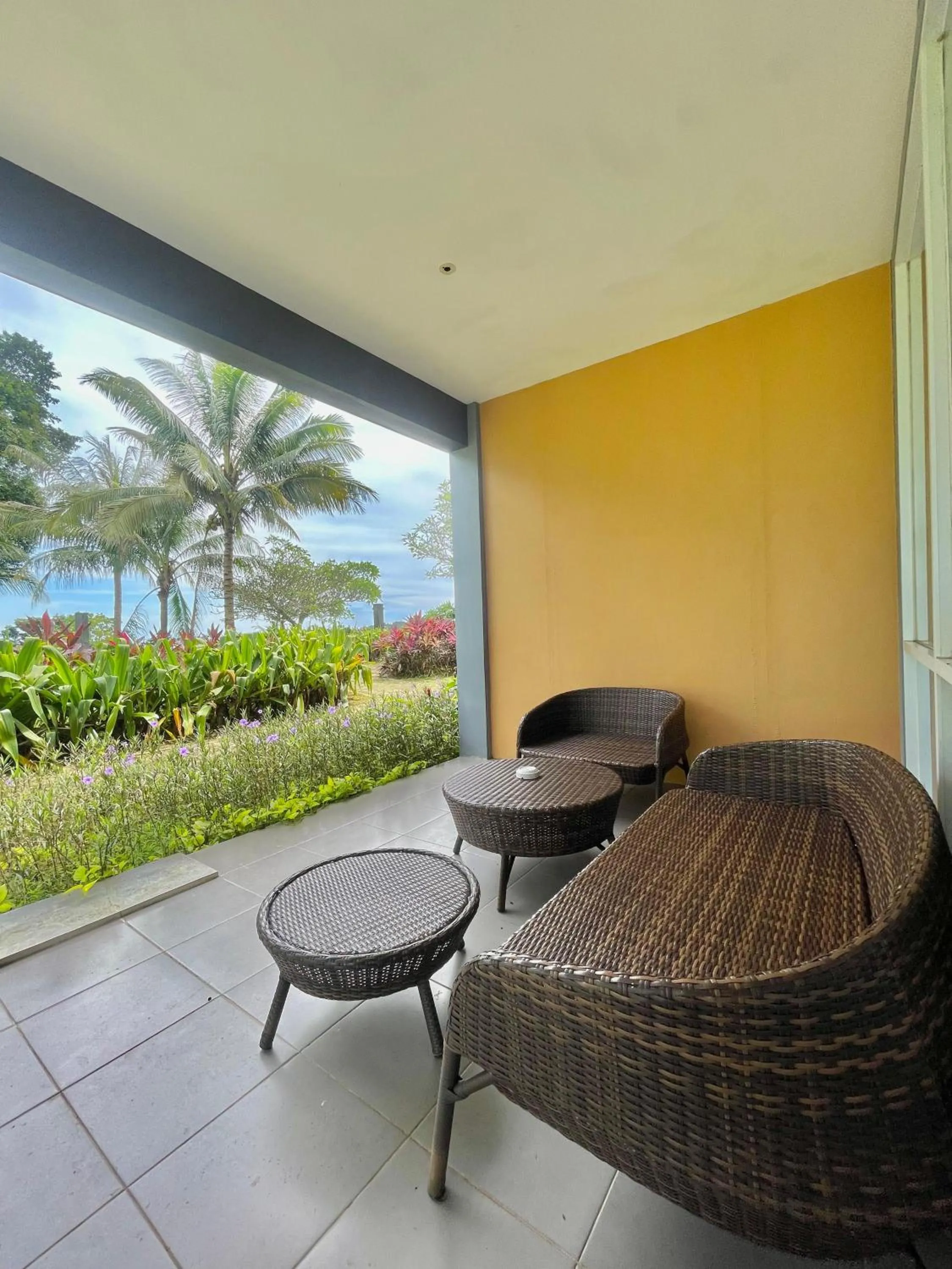 Balcony/Terrace in Swiss-Belresort Belitung