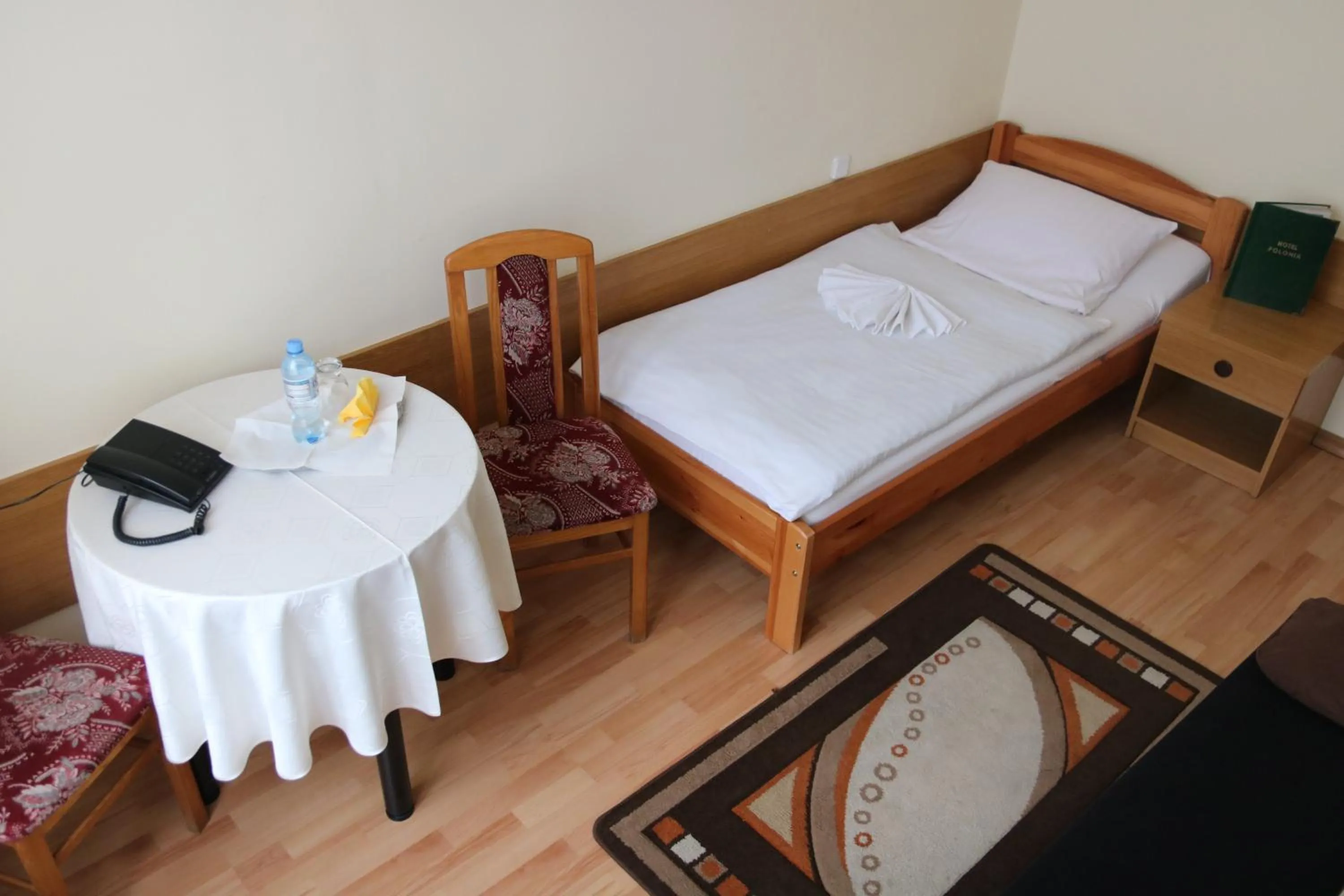 Bed in Hotel Polonia