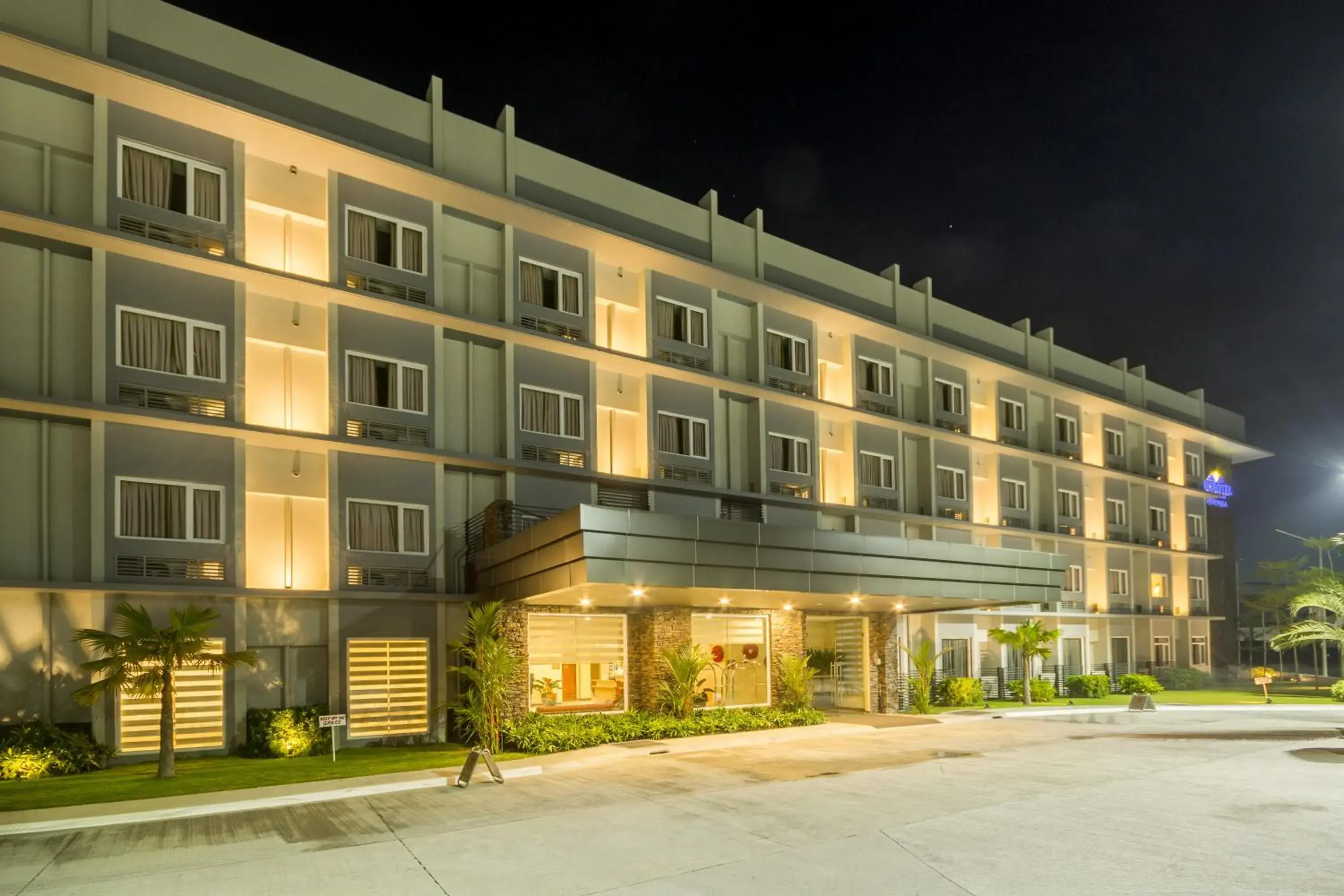 Property building in Microtel Inn & Suites by Wyndham San Fernando Property building in Microtel Inn & Suites by Wyndham San Fernando