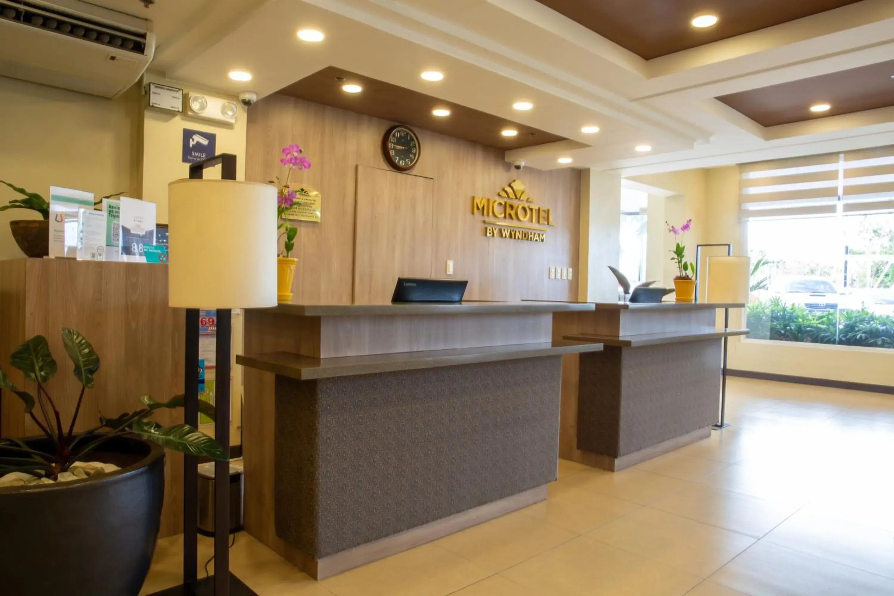 Lobby or reception in Microtel Inn & Suites by Wyndham San Fernando Lobby or reception in Microtel Inn & Suites by Wyndham San Fernando