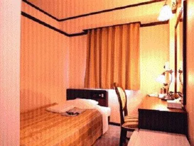 Bed in Niigata Terminal Hotel