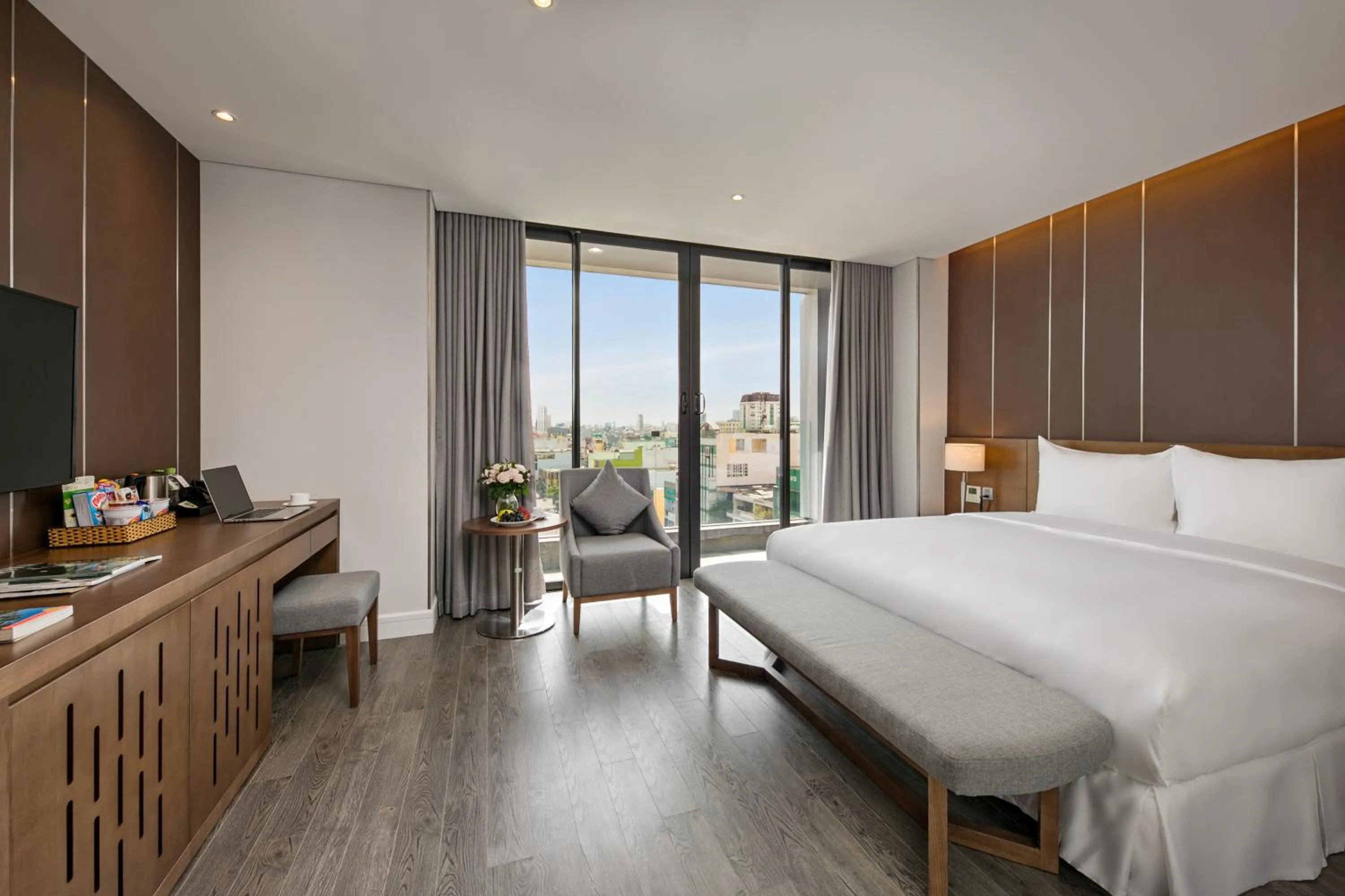 City view, Bed in AVORA Boutique Hotel