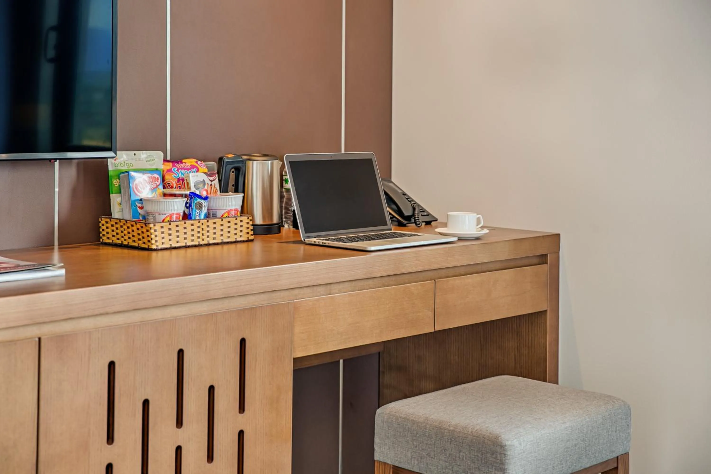 Coffee/tea facilities in AVORA Boutique Hotel