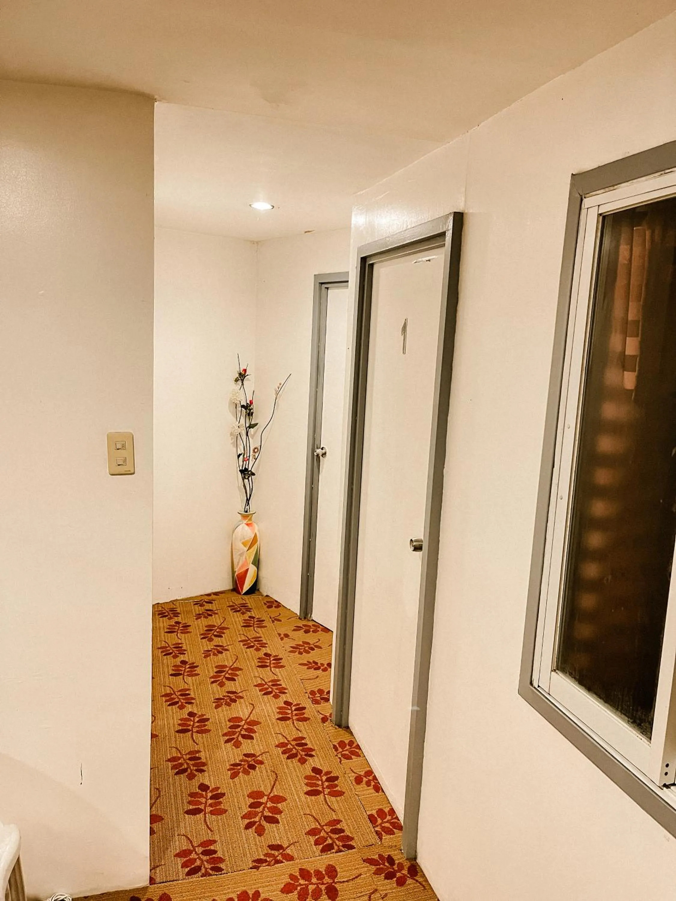 Mario's Travellers Inn