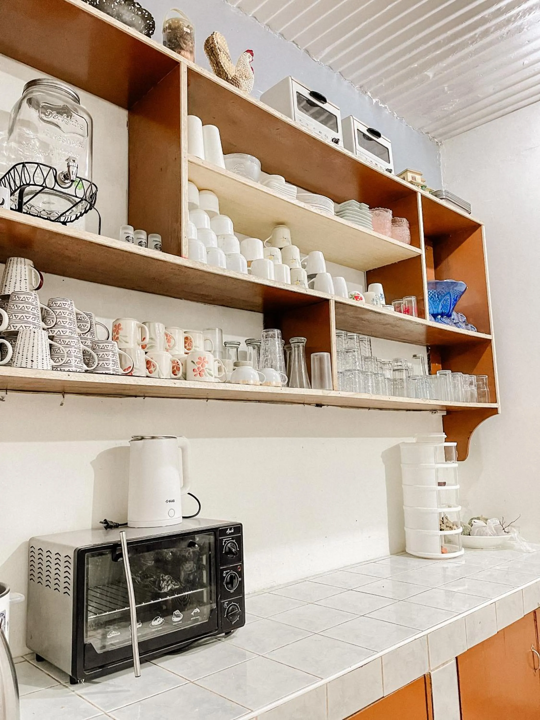 Mario's Travellers Inn