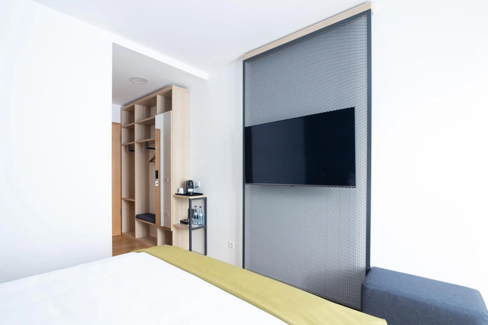 Bedroom, Bed in DEKRA Congresshotel Wart